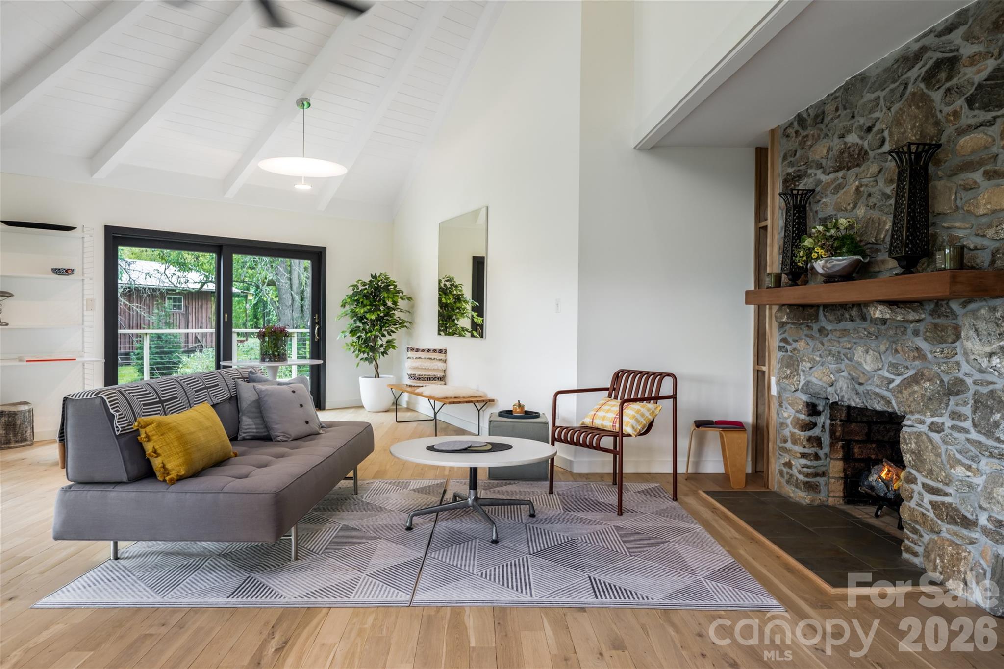 56 Donna Lane Property Photo 21