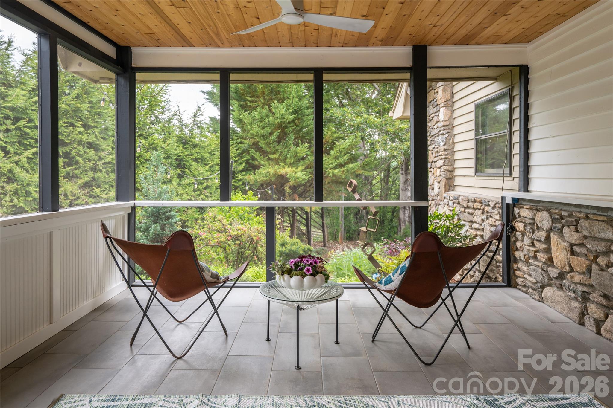 56 Donna Lane Property Photo 43