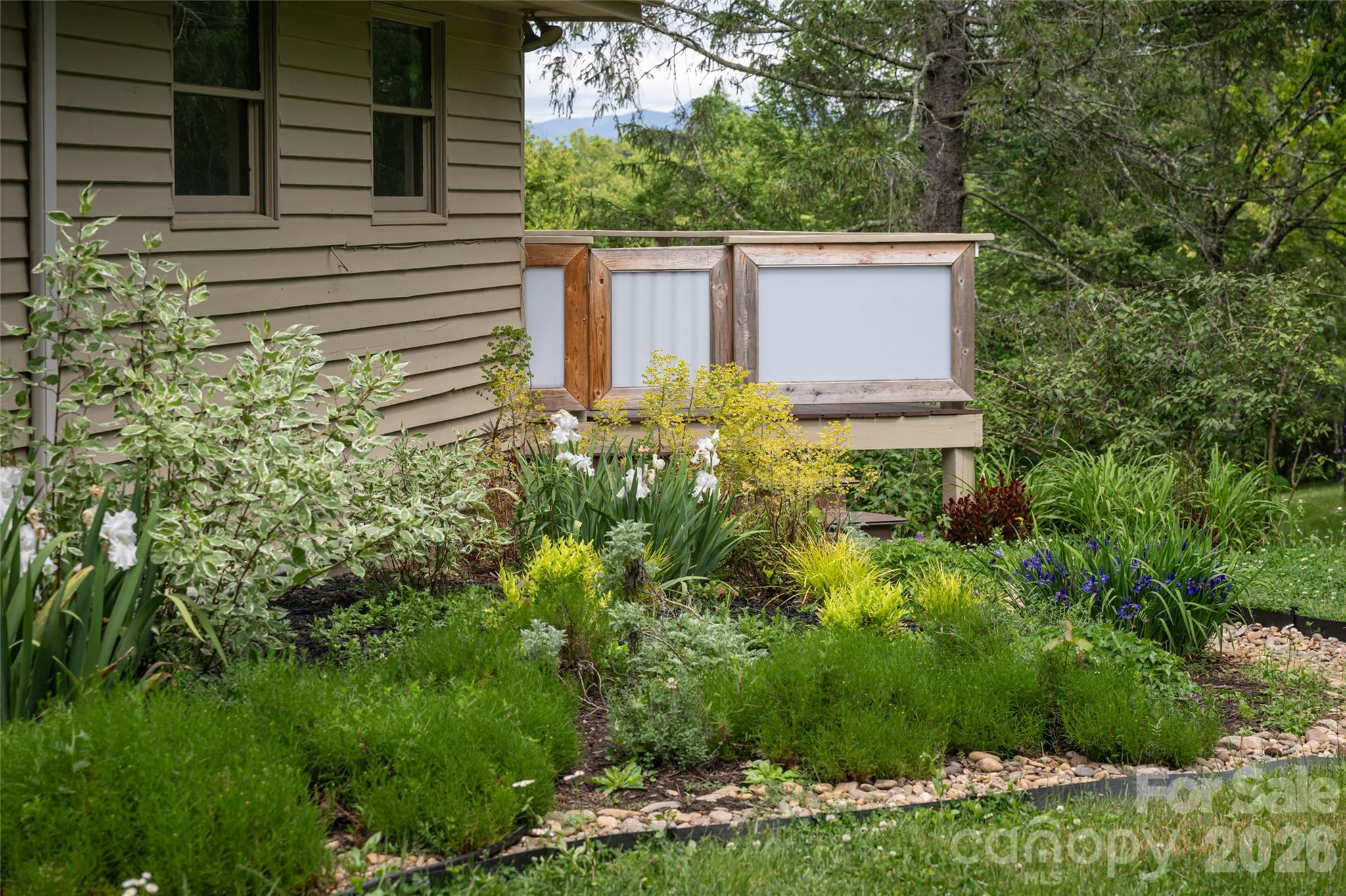 56 Donna Lane Property Photo 45