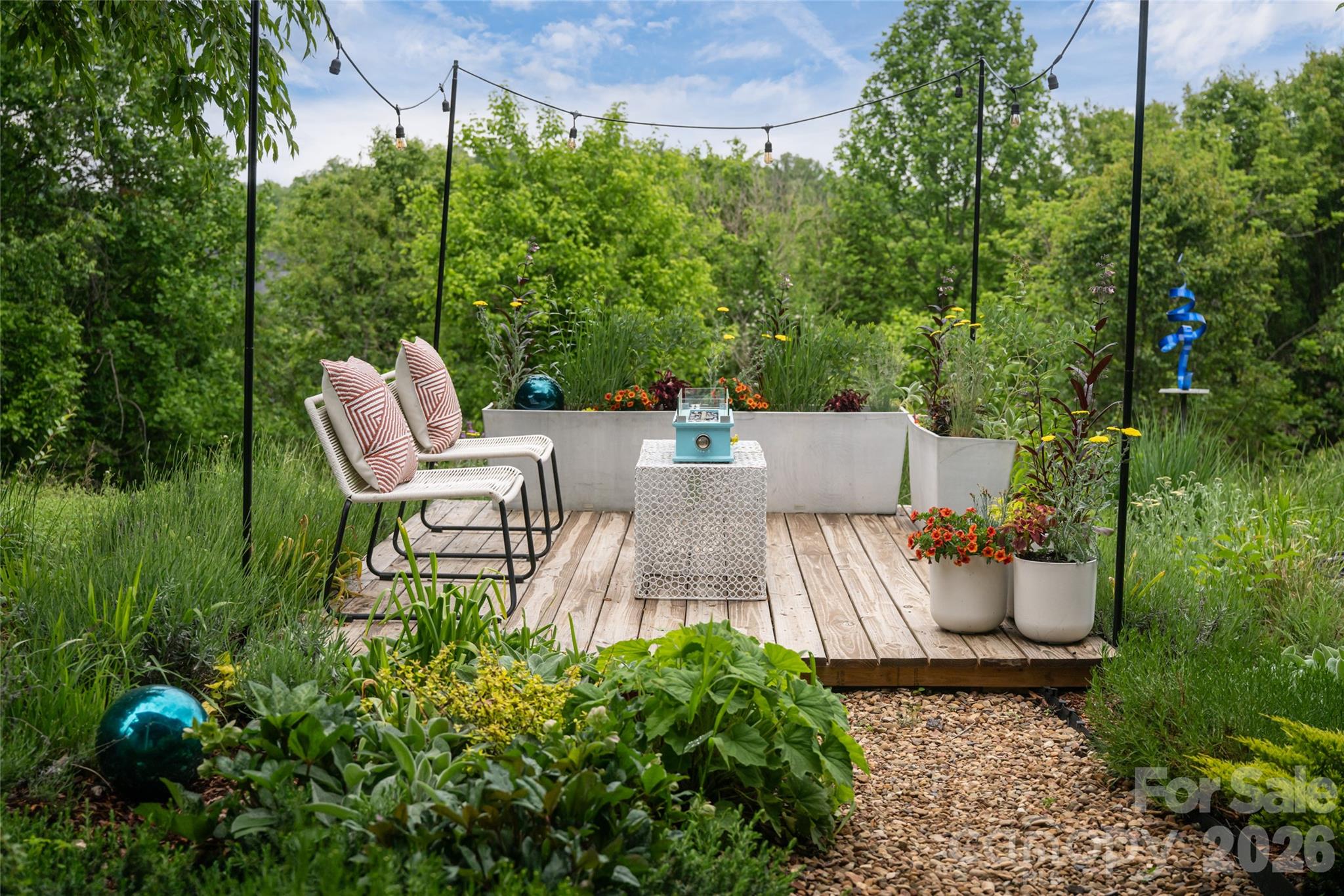 56 Donna Lane Property Photo 47