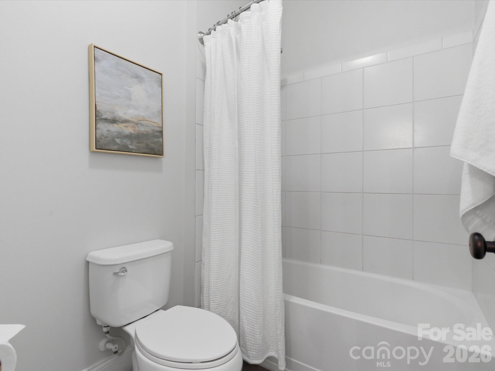 1126 Bromley Drive Property Photo 27