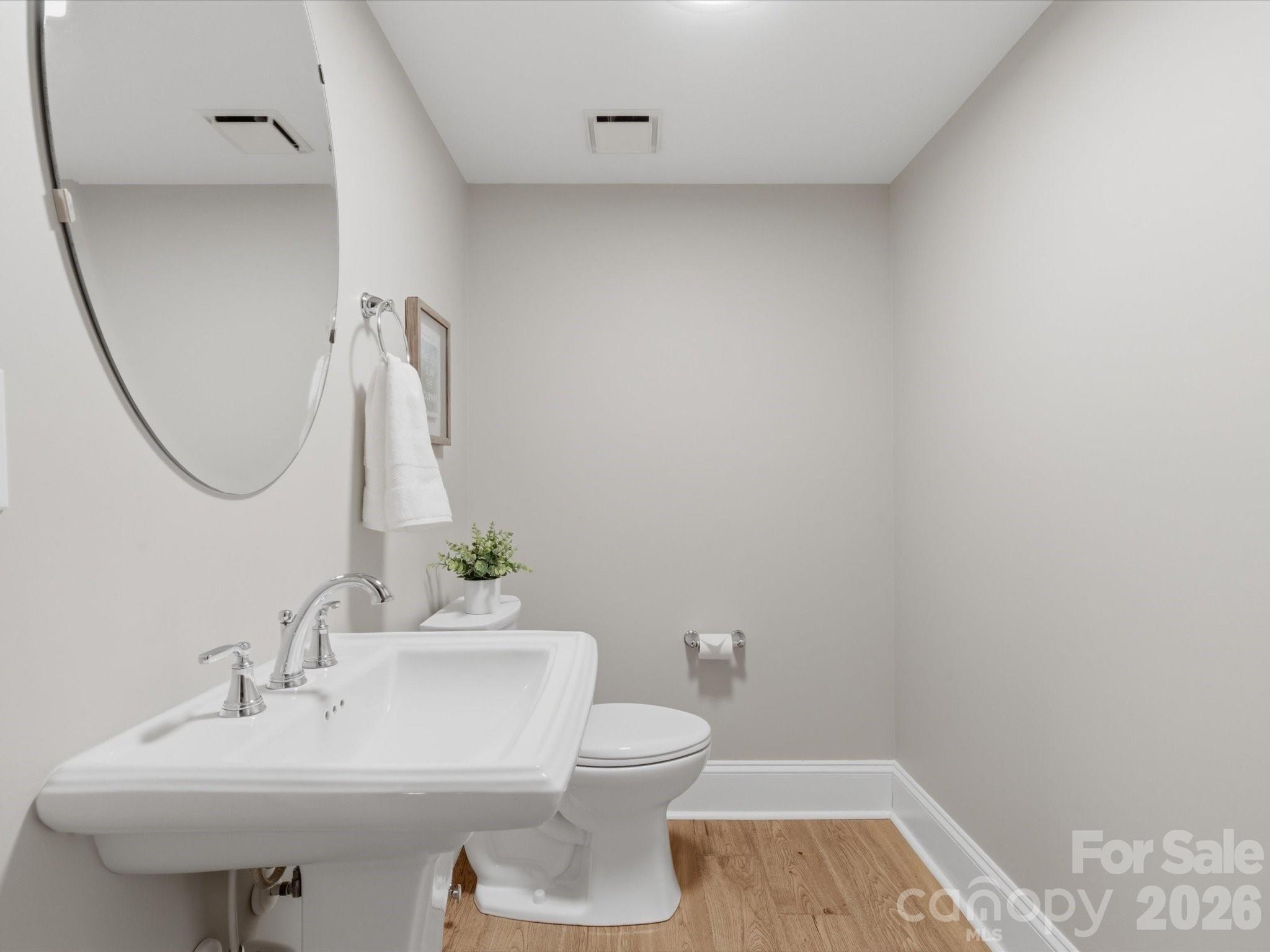 1126 Bromley Drive Property Photo 39