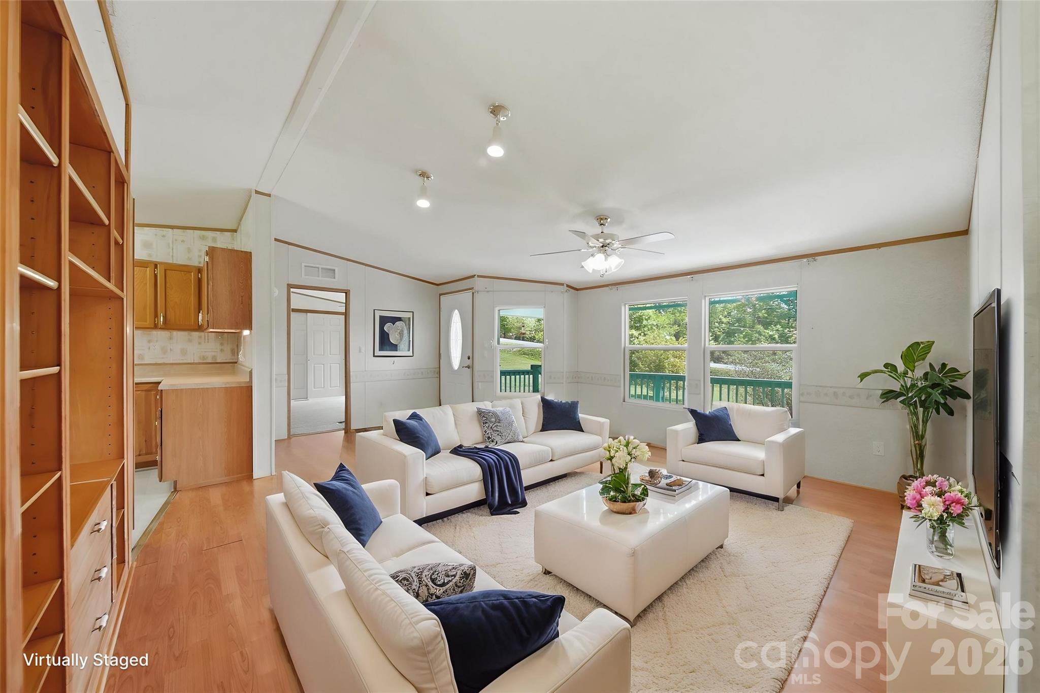 1488 Watermill Road Property Photo 3