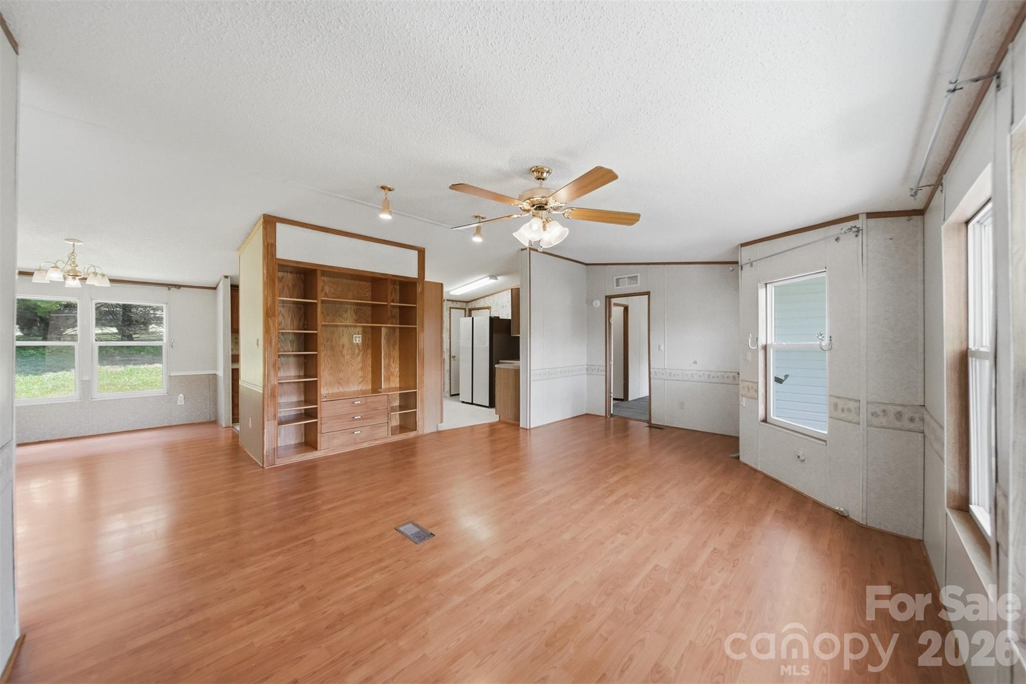 1488 Watermill Road Property Photo 4