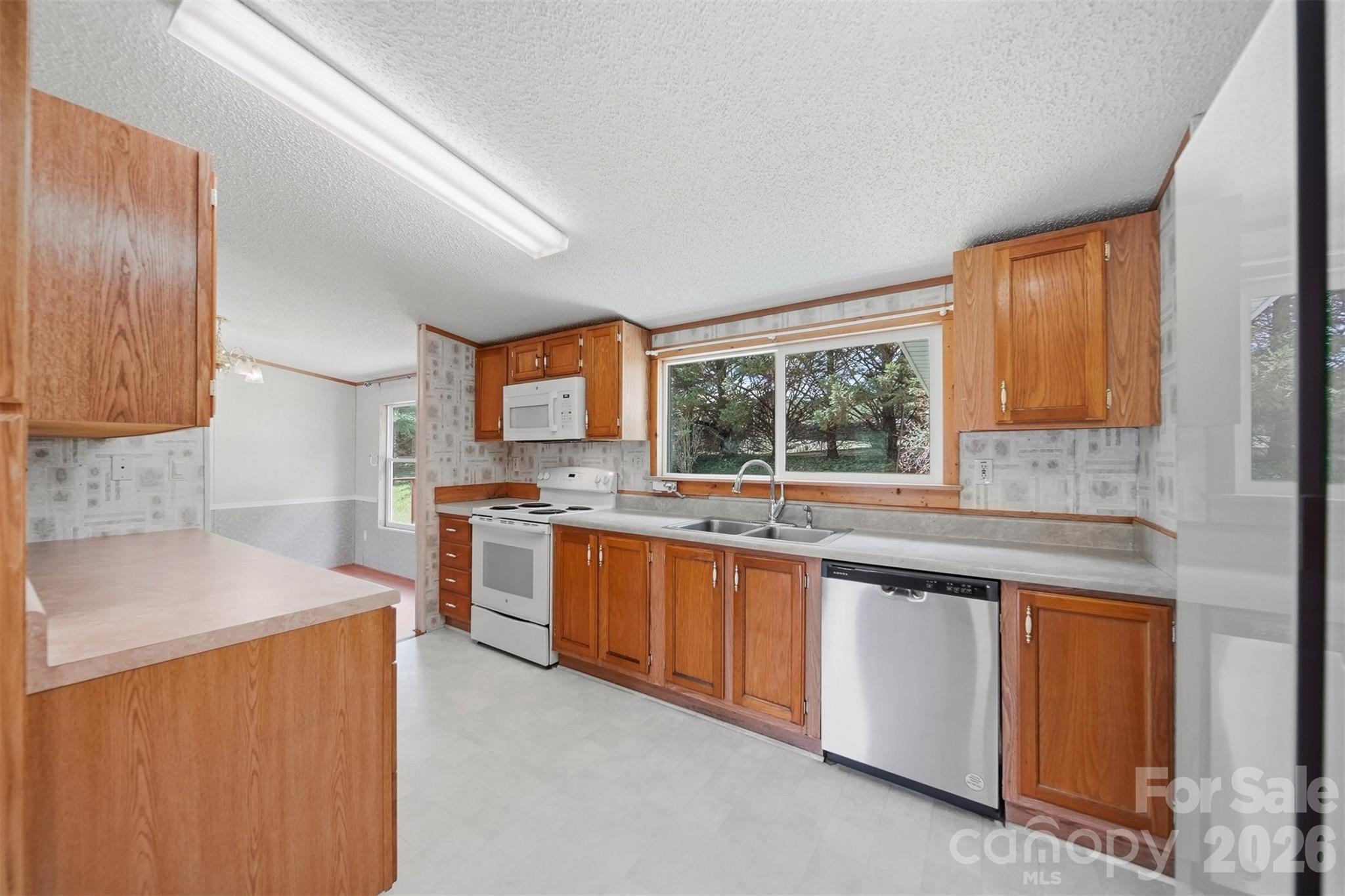1488 Watermill Road Property Photo 12