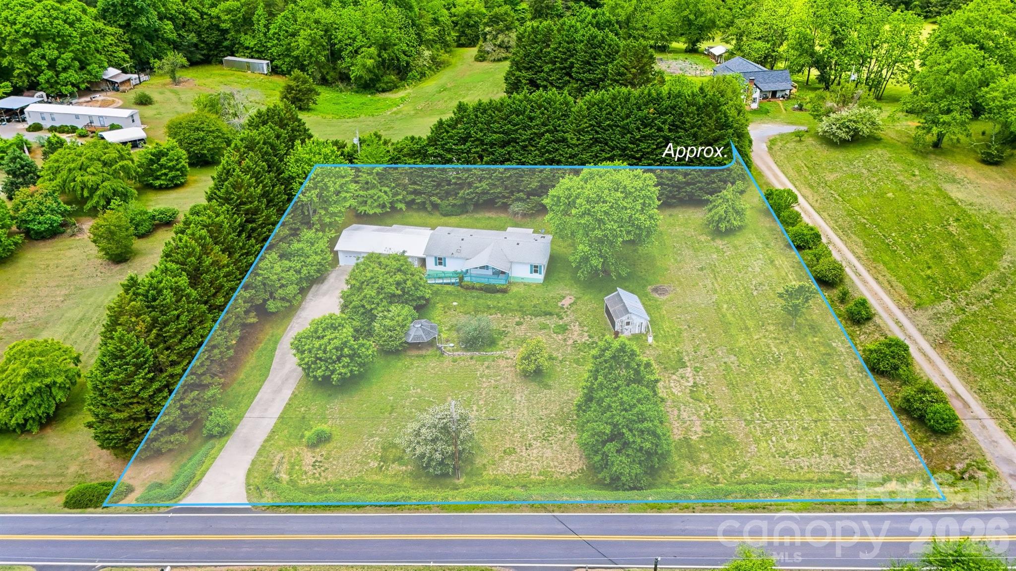 1488 Watermill Road Property Photo 34