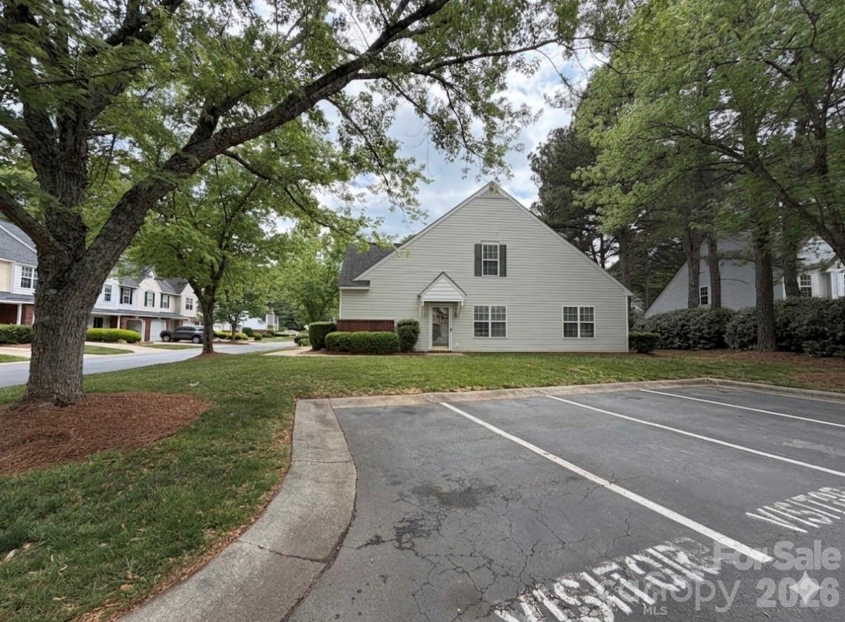 10206 University Park Lane Property Photo 2