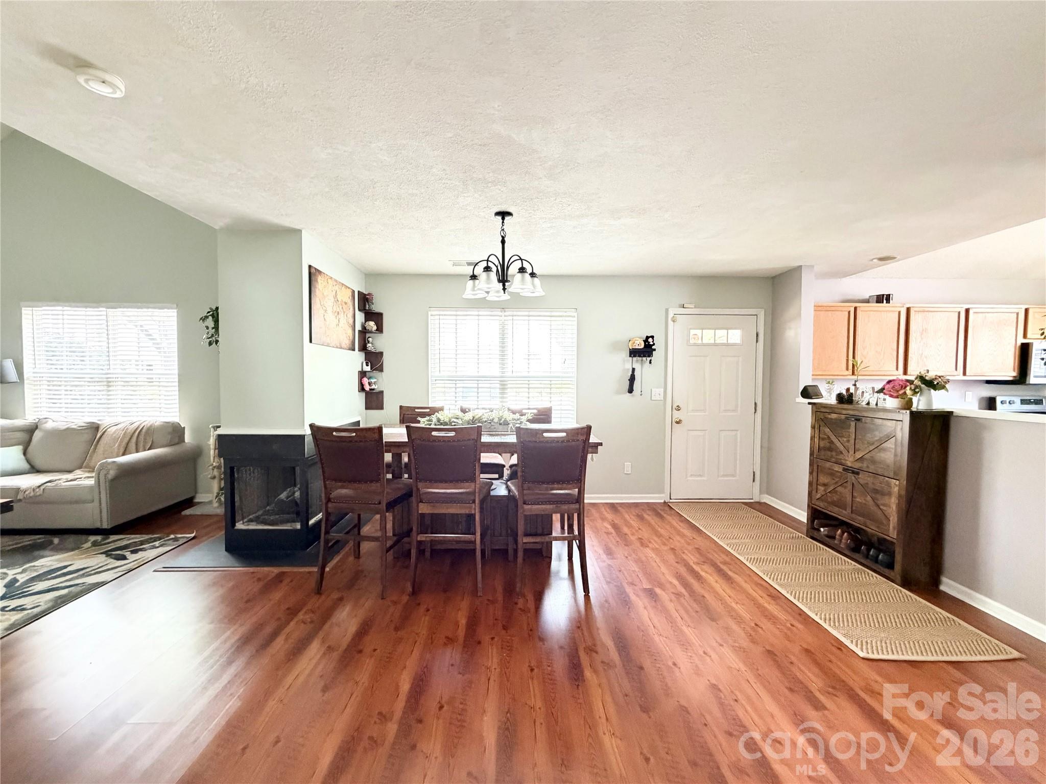 10206 University Park Lane Property Photo 3