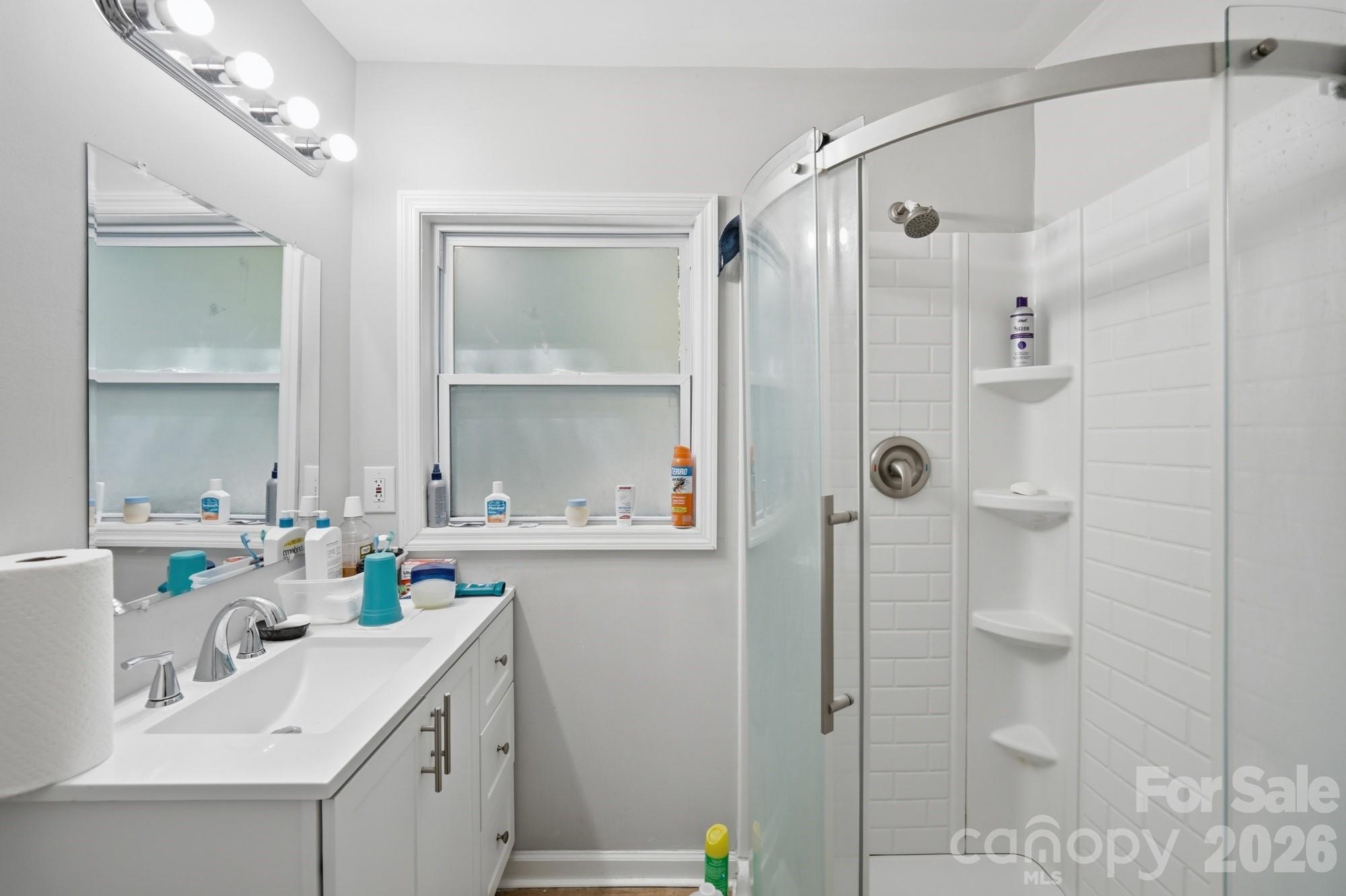 1018 W 5th Avenue Property Photo 12