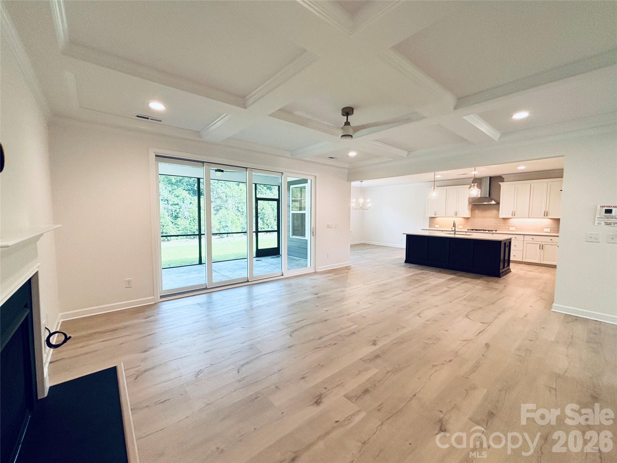 6823 Glen Abbey Lane Property Photo 10