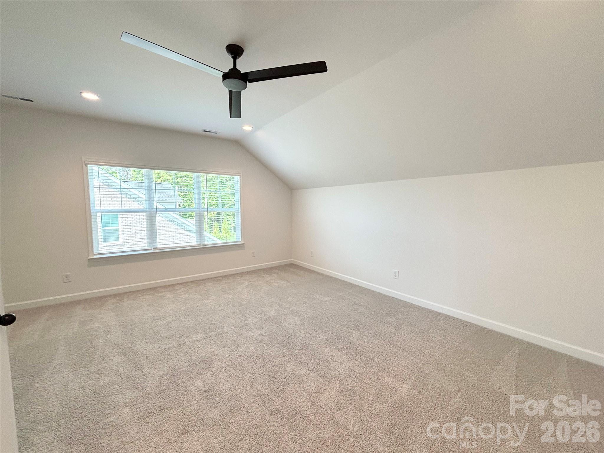6823 Glen Abbey Lane Property Photo 27