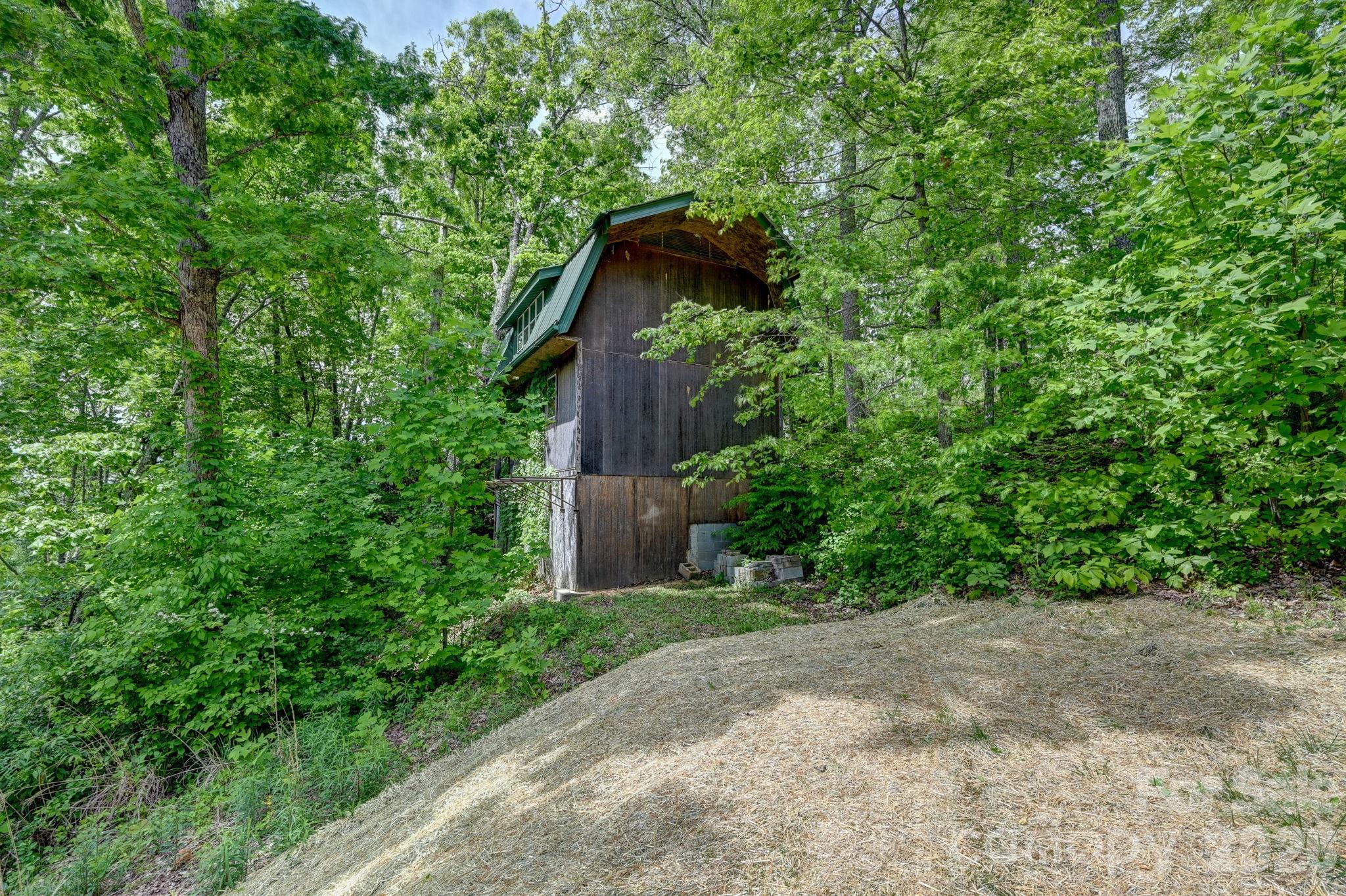 491 High Top Drive Property Photo 40