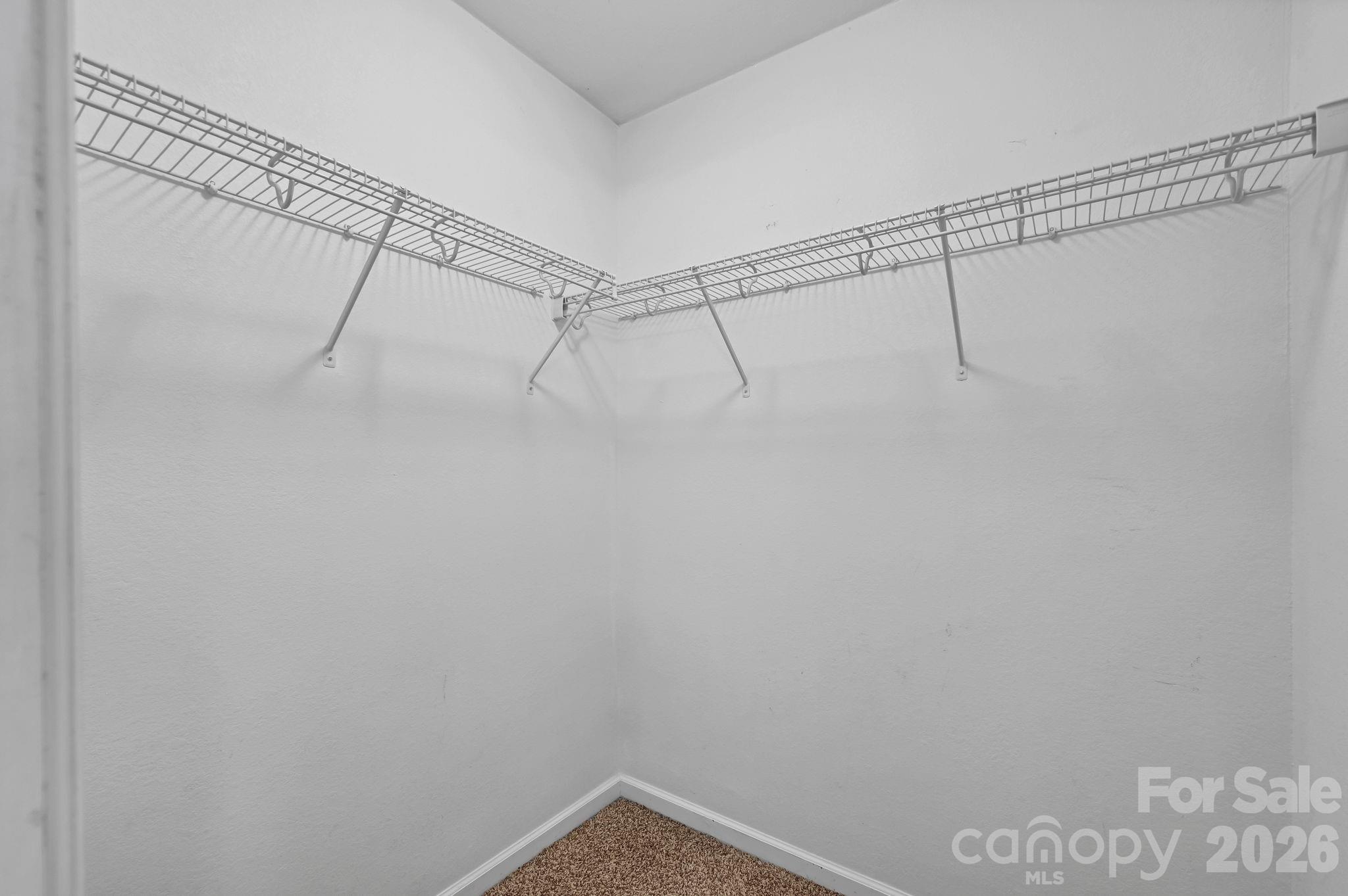 85 Rotunda Circle Property Photo 21