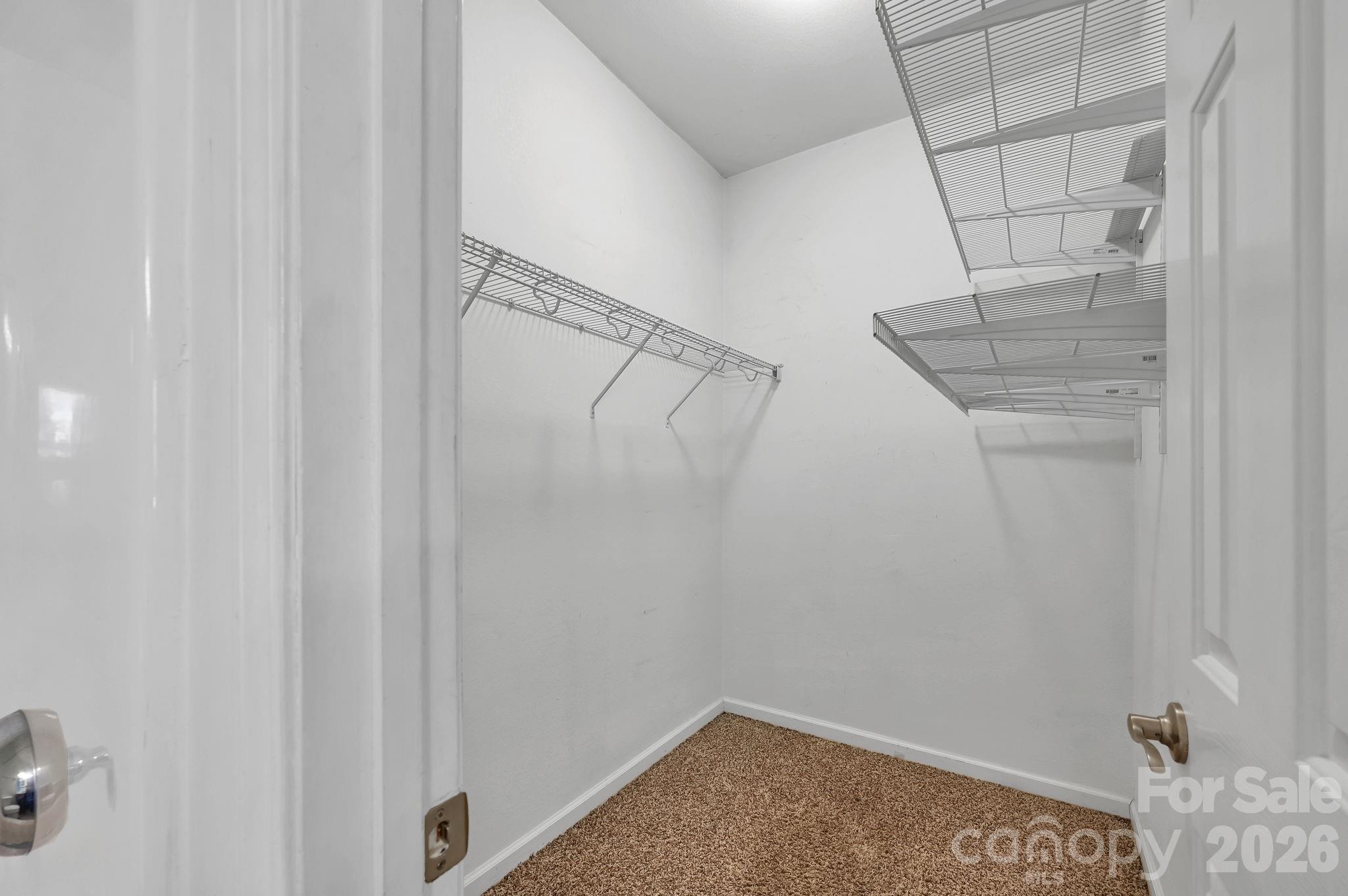 85 Rotunda Circle Property Photo 27