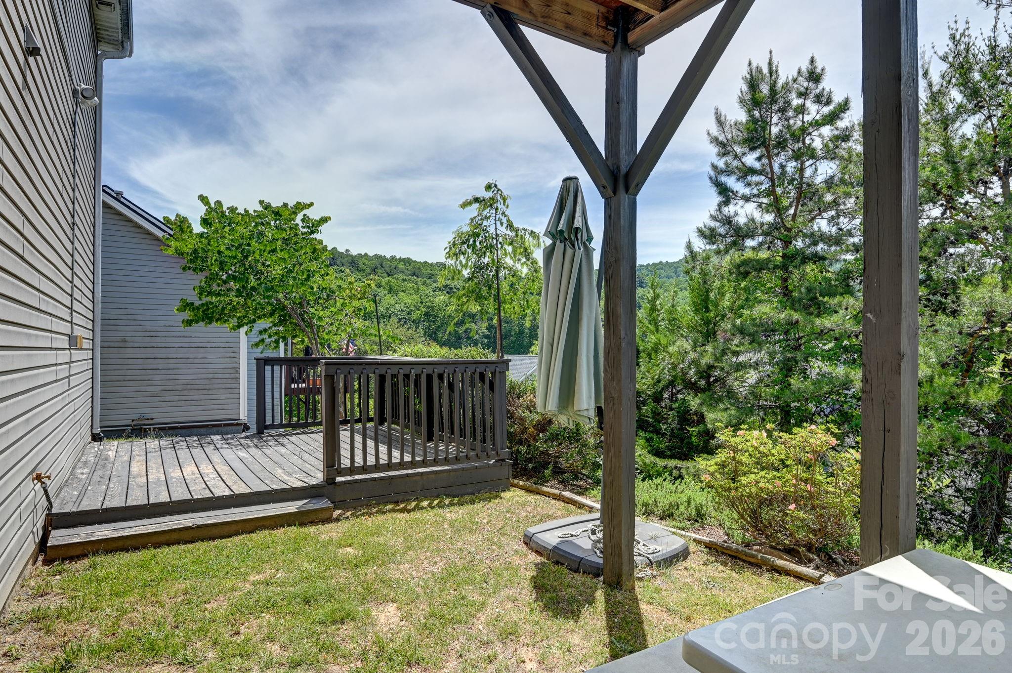 85 Rotunda Circle Property Photo 38