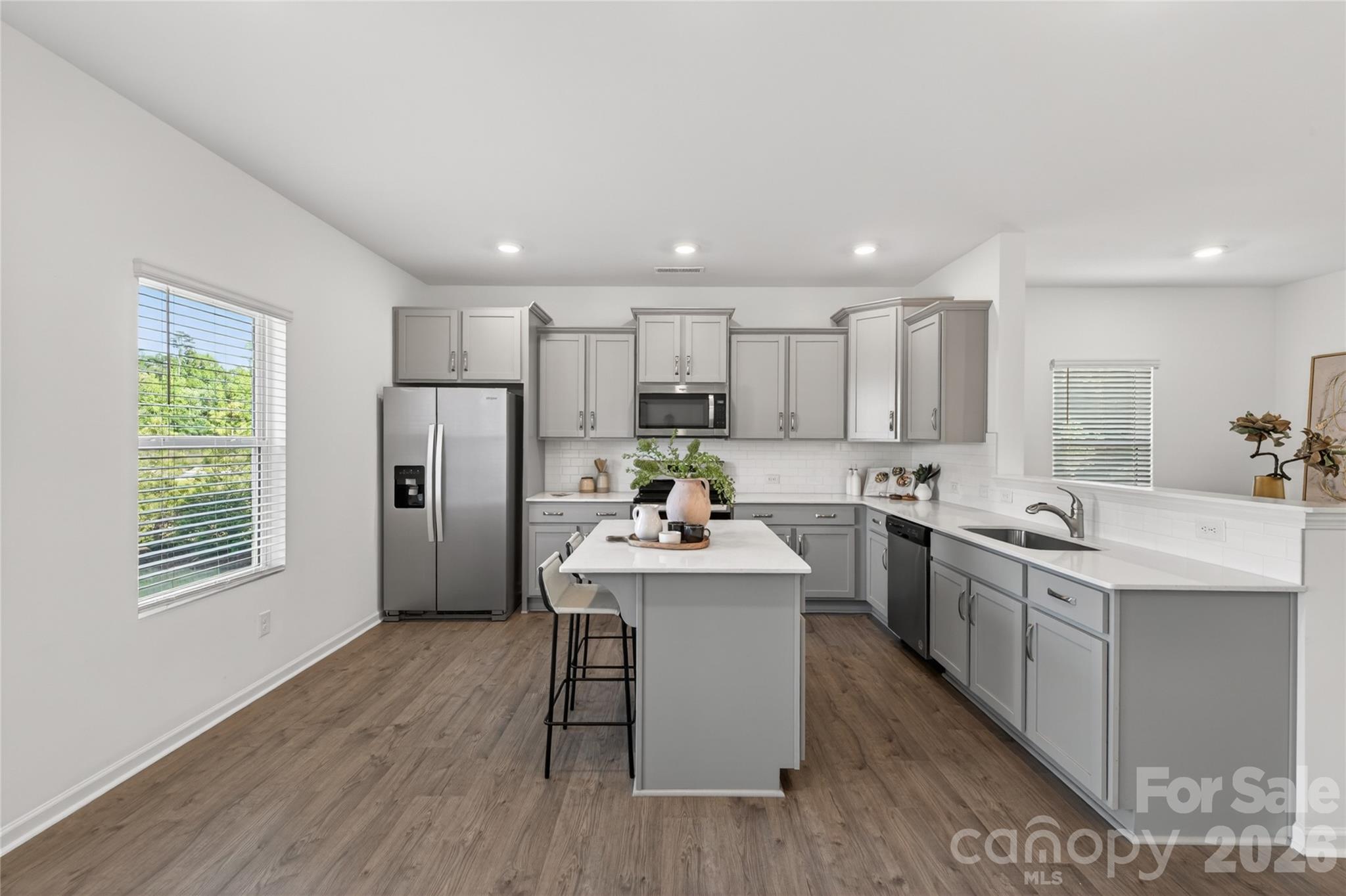 841 Scotch Meadows Loop 122 Property Photo 5