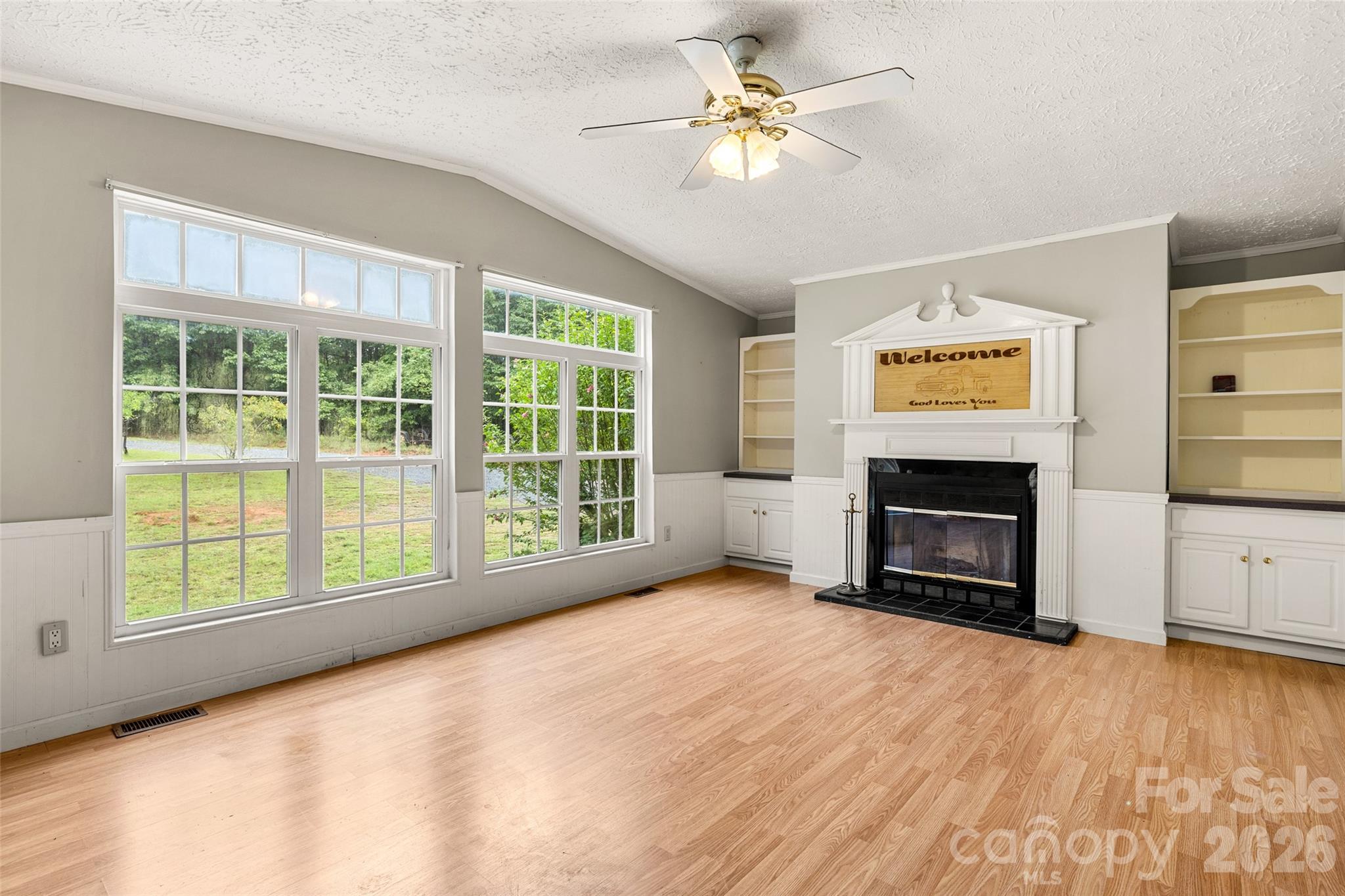 135 Benton Road Property Photo 8