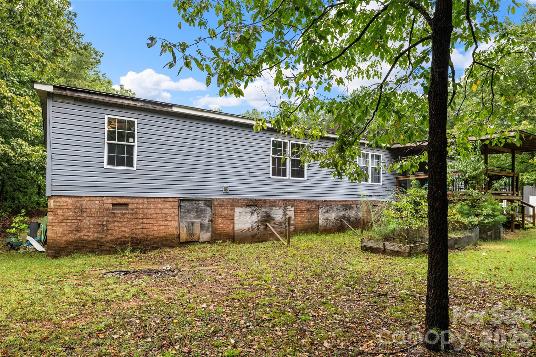 135 Benton Road Property Photo 21