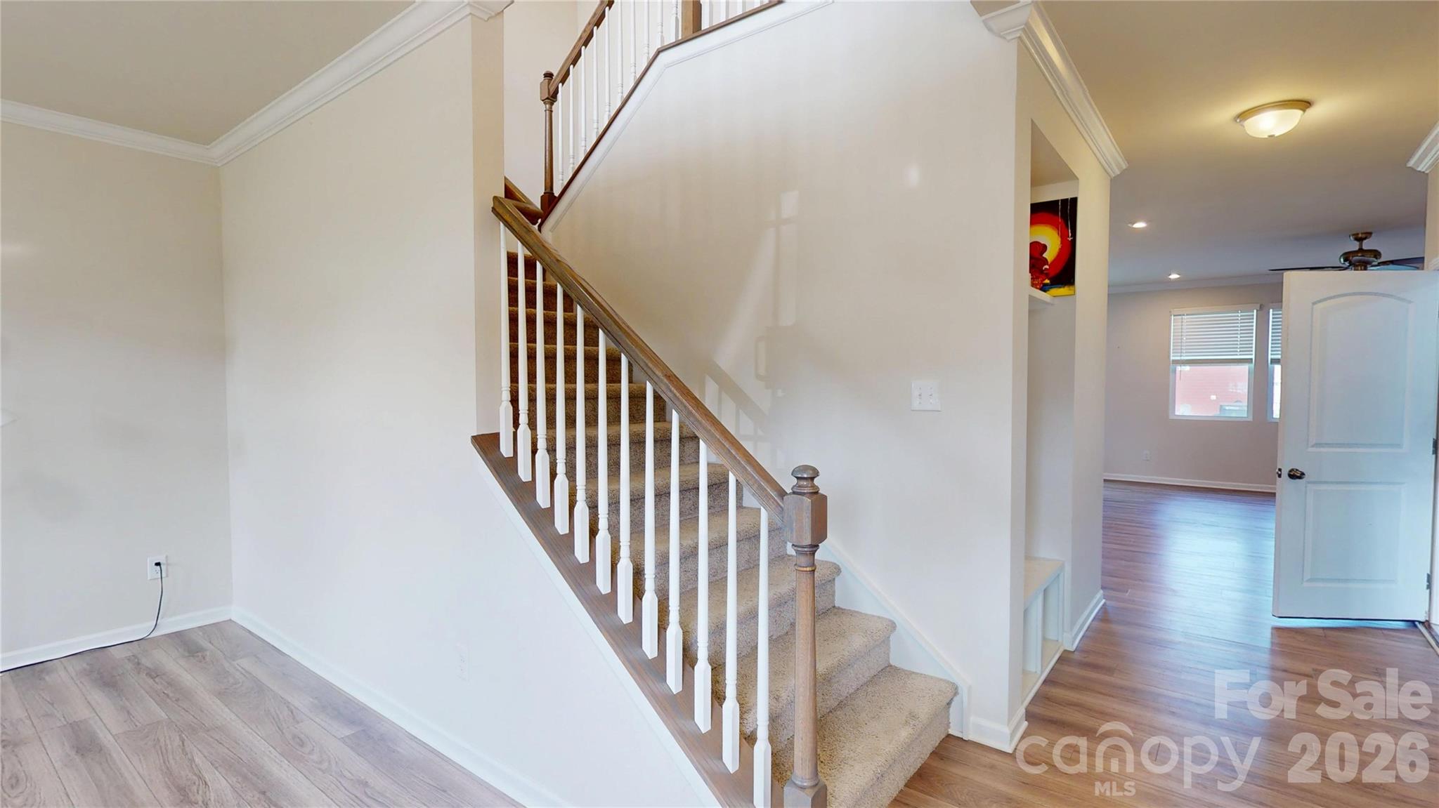 1714 Woodend Drive Property Photo 4