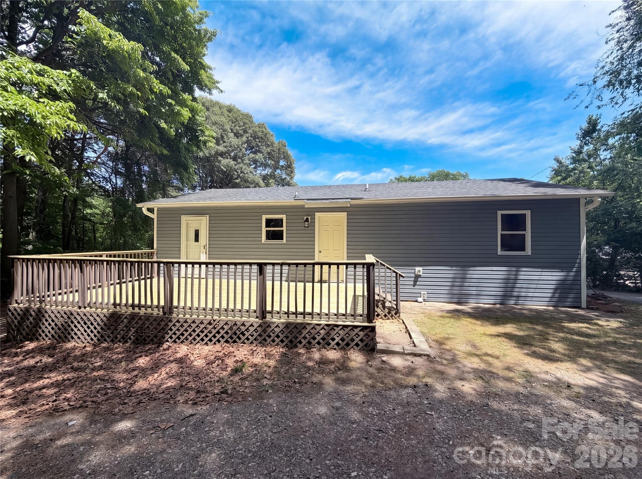 186 Jasmine Circle Property Photo 2