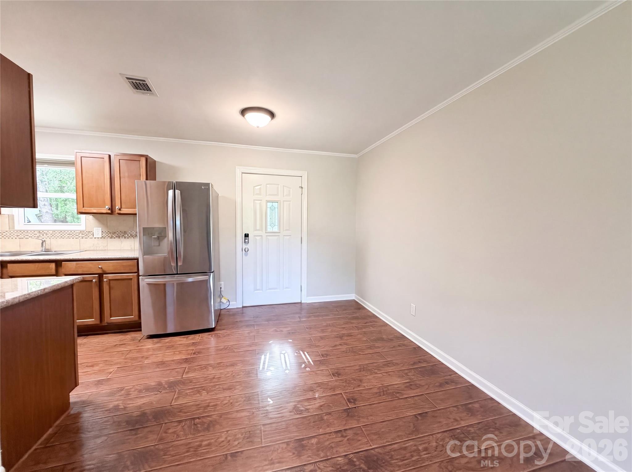 186 Jasmine Circle Property Photo 6