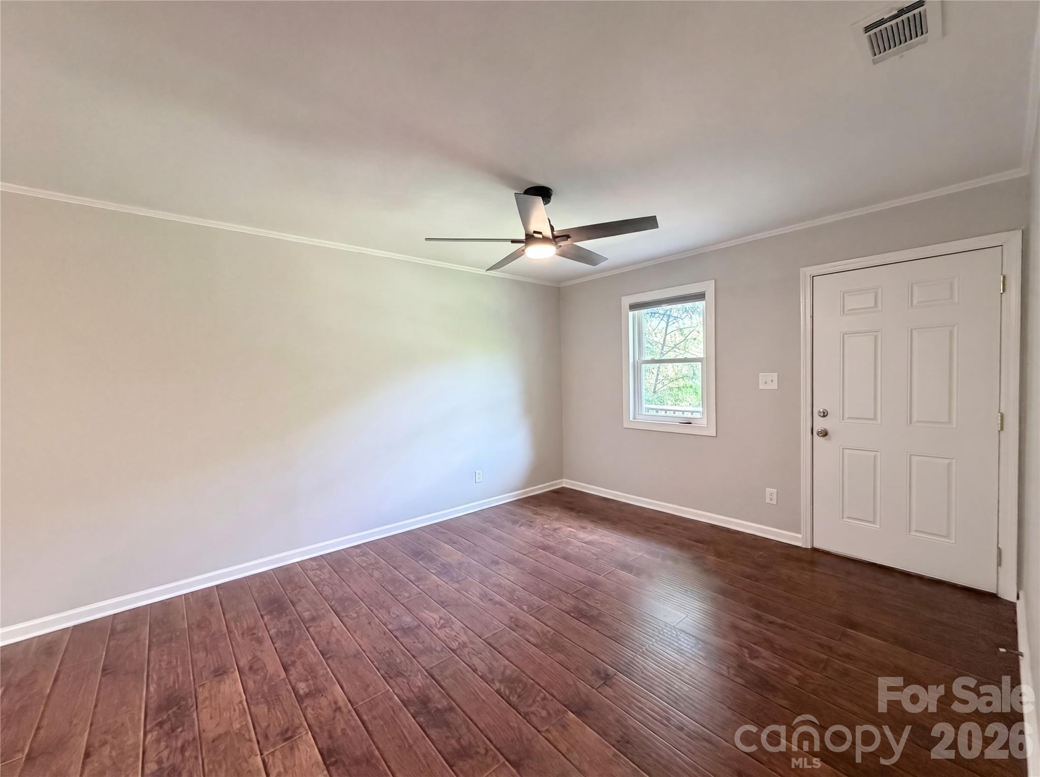 186 Jasmine Circle Property Photo 8