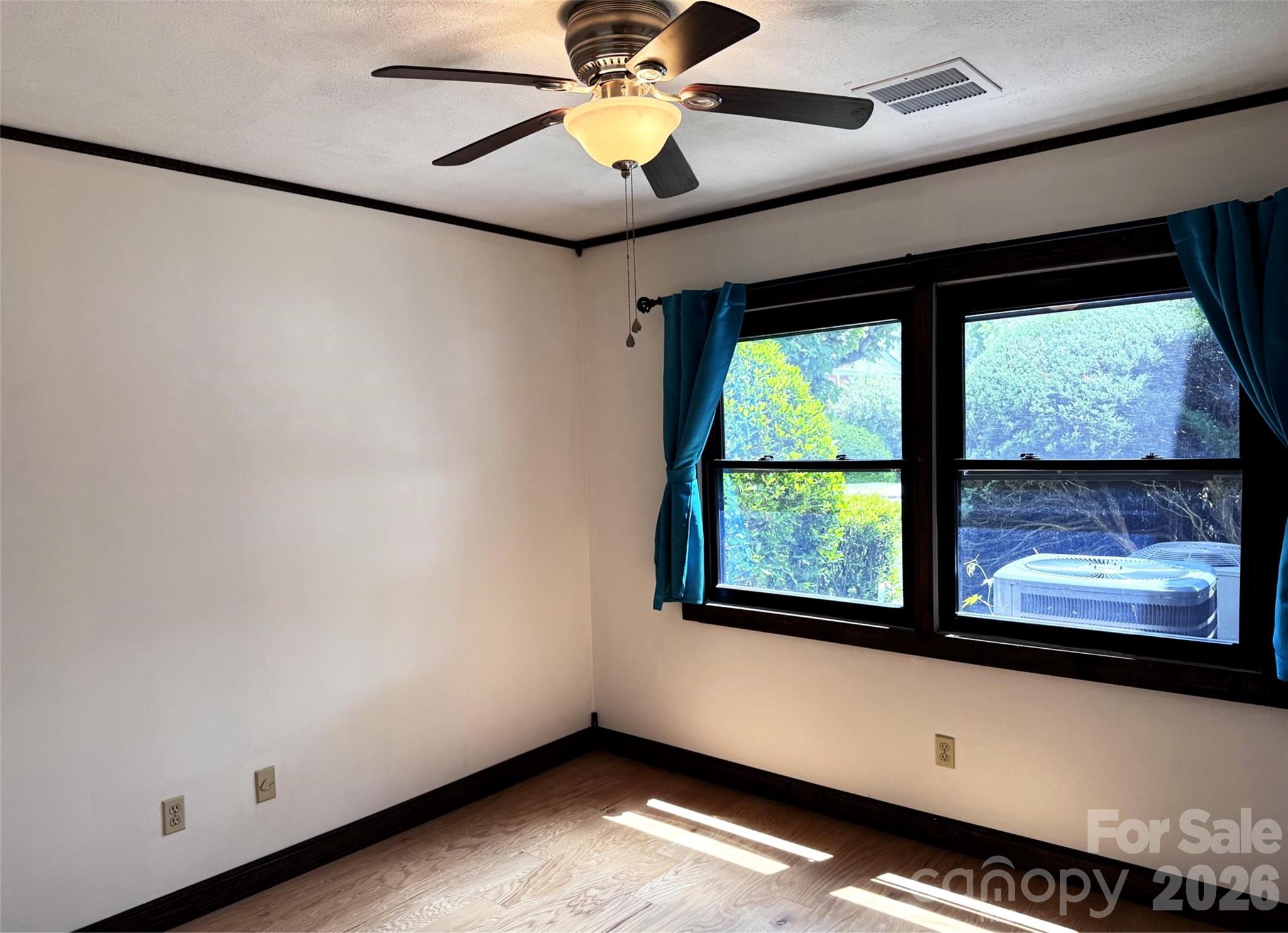 427 6th Avenue A-12 Property Photo 15
