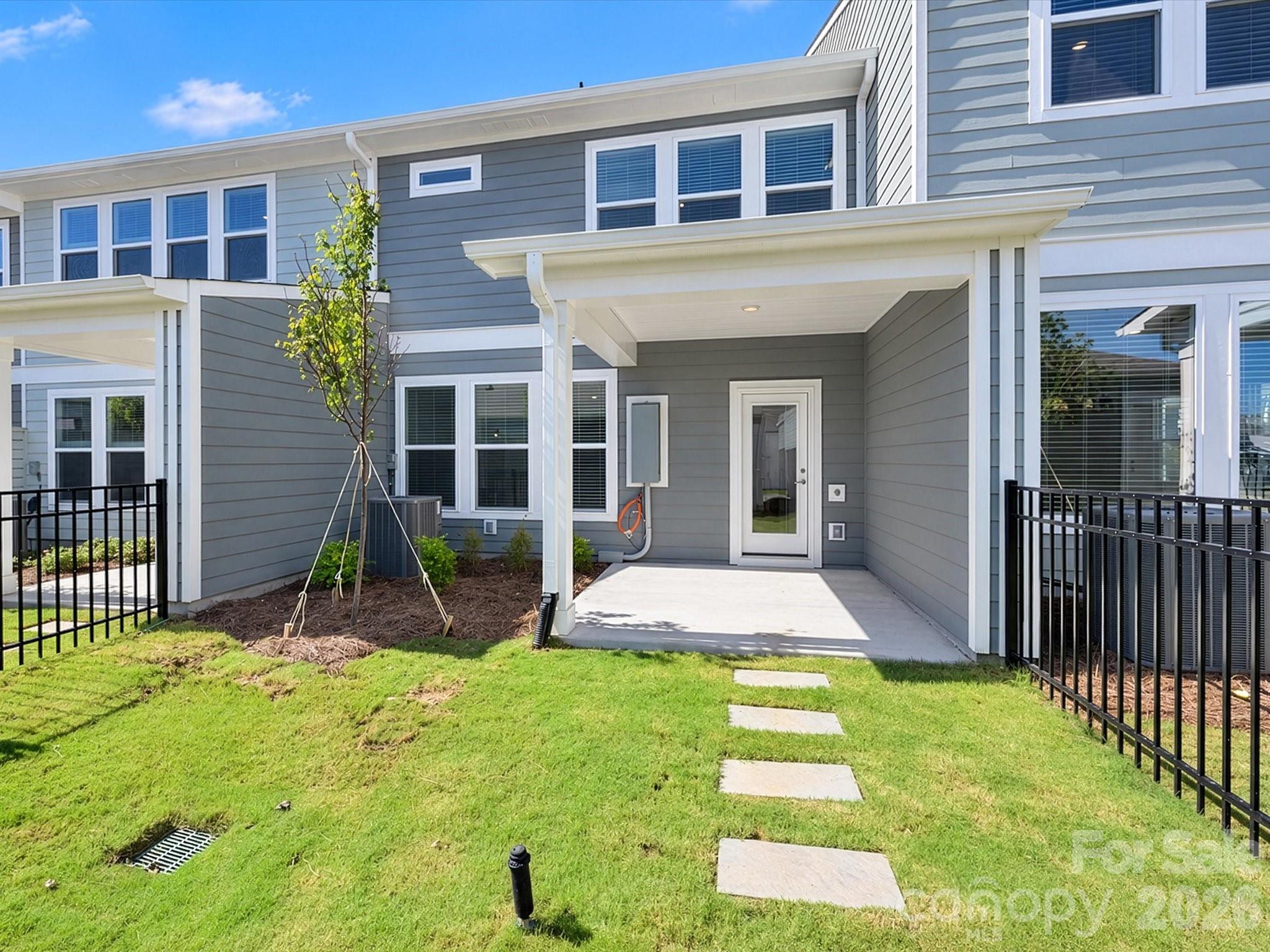 10032 Mamillion Drive Property Photo 12