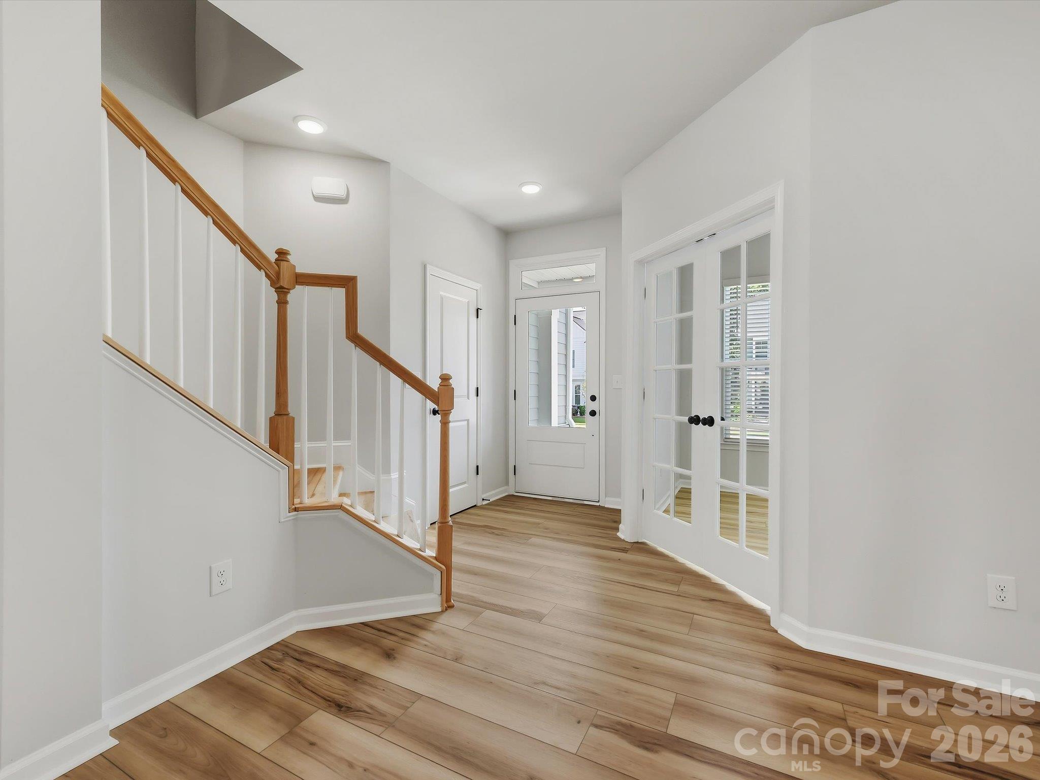 10028 Mamillion Drive Property Photo 2
