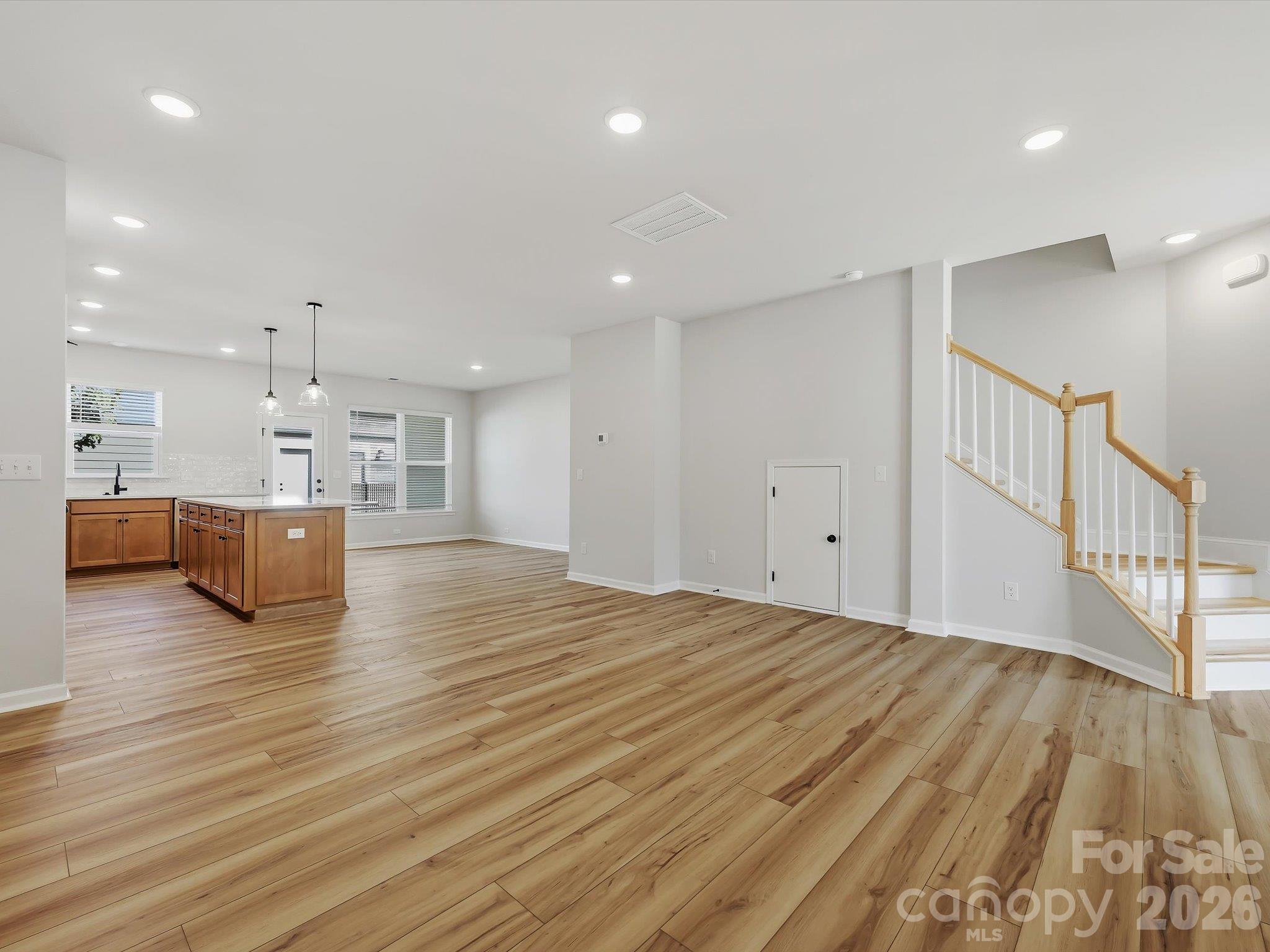 10028 Mamillion Drive Property Photo 6