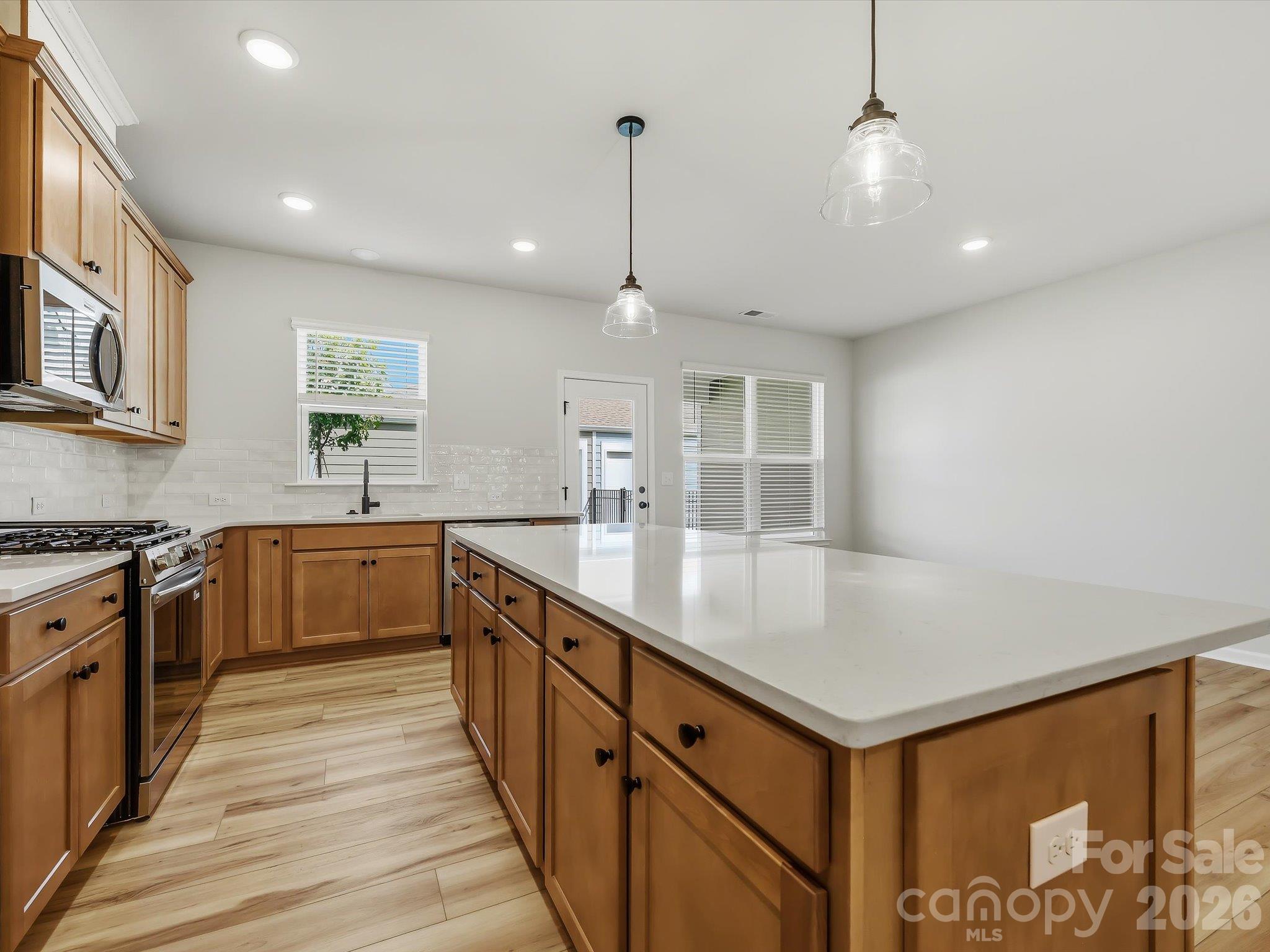 10028 Mamillion Drive Property Photo 9