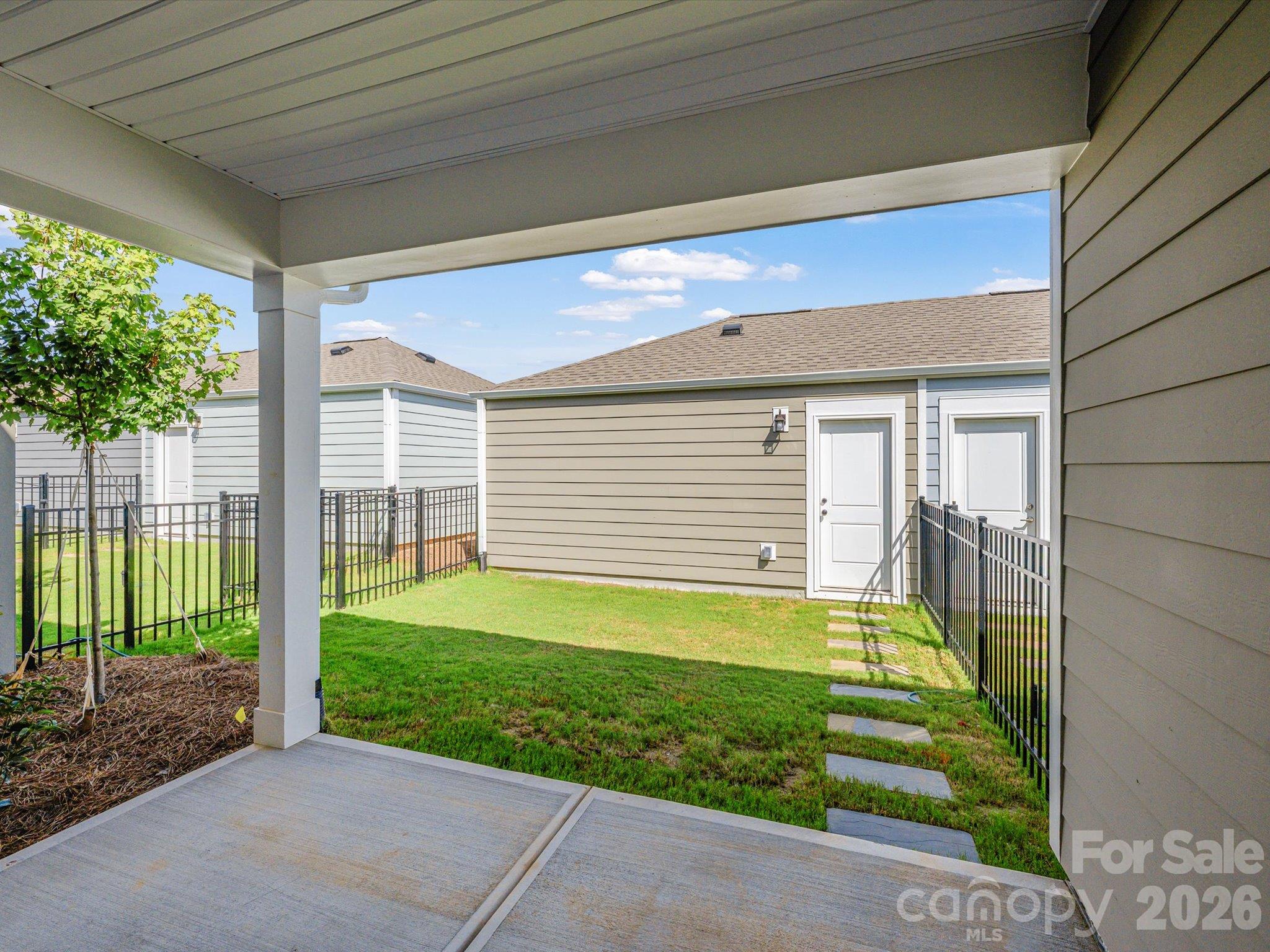10028 Mamillion Drive Property Photo 15