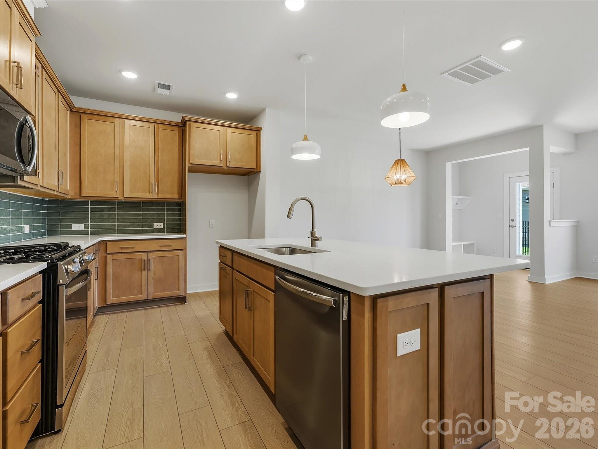 10026 Mamillion Drive Property Photo 8