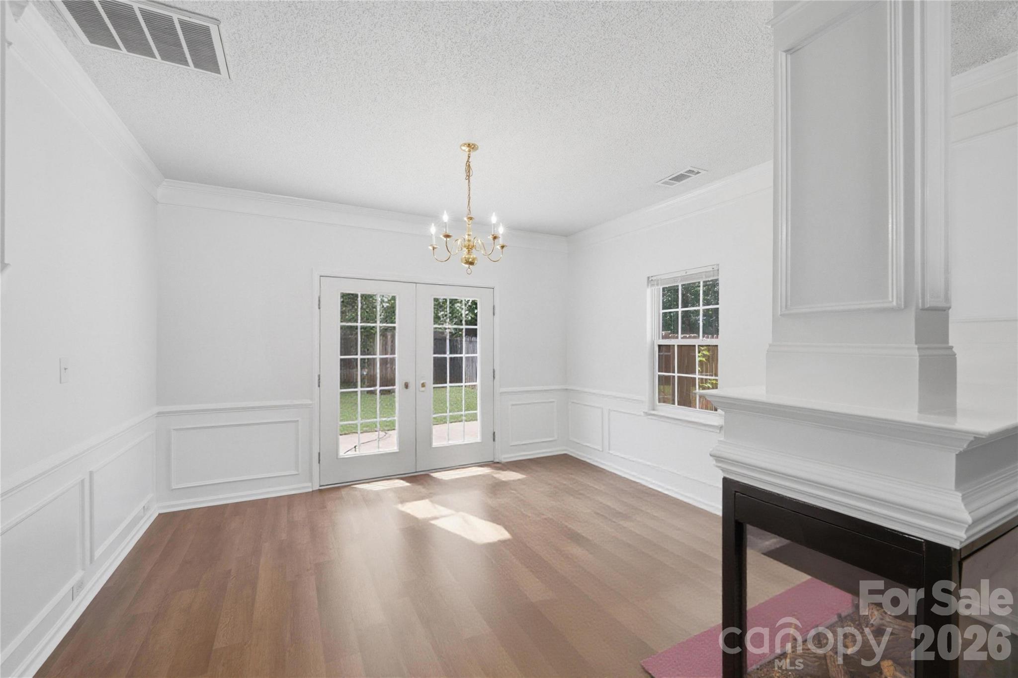 15263 Eric Kyle Drive Property Photo 3