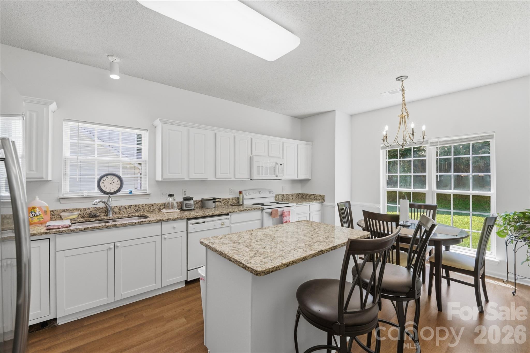 15263 Eric Kyle Drive Property Photo 4