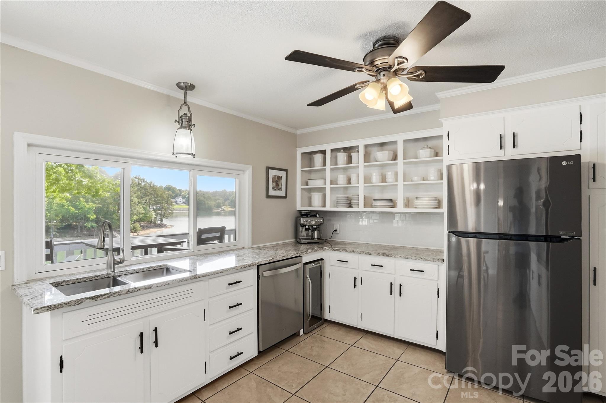 1113 Palmyra Drive Property Photo 12
