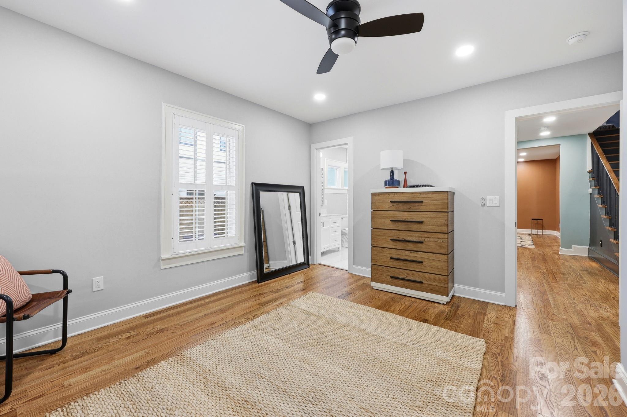 327 Campus Street Property Photo 19