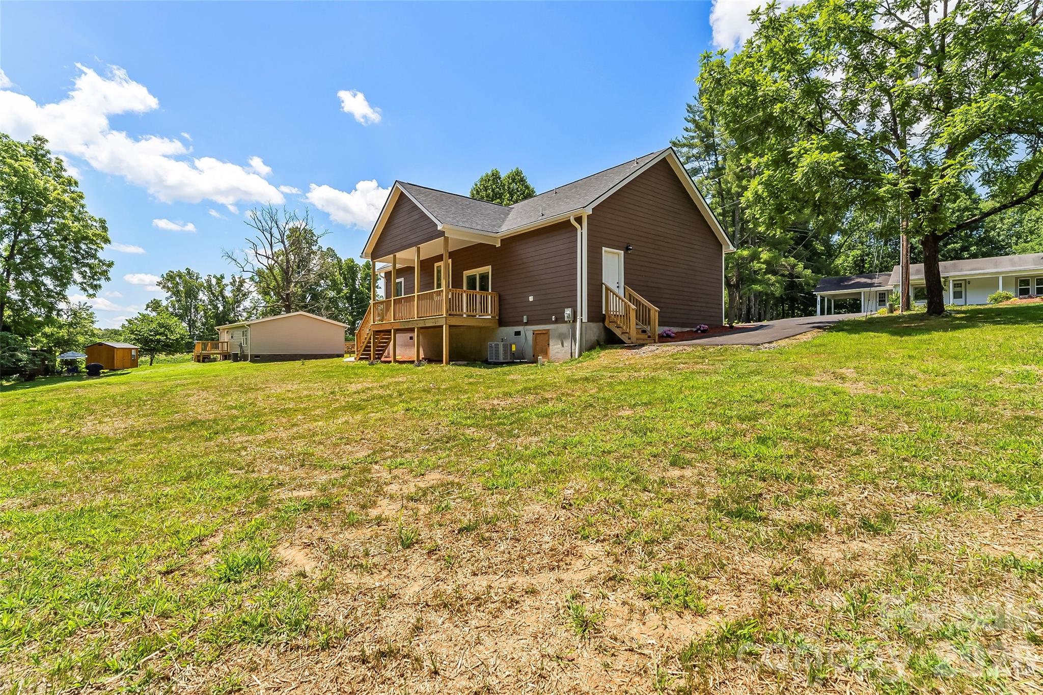 2162 Watson Road Property Photo 17