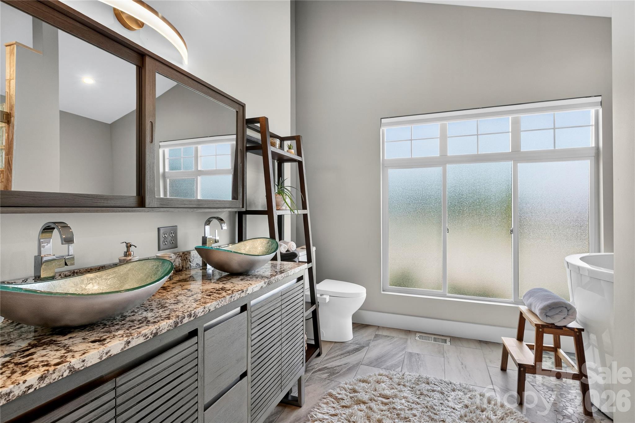 141 Round Top Circle Property Photo 17