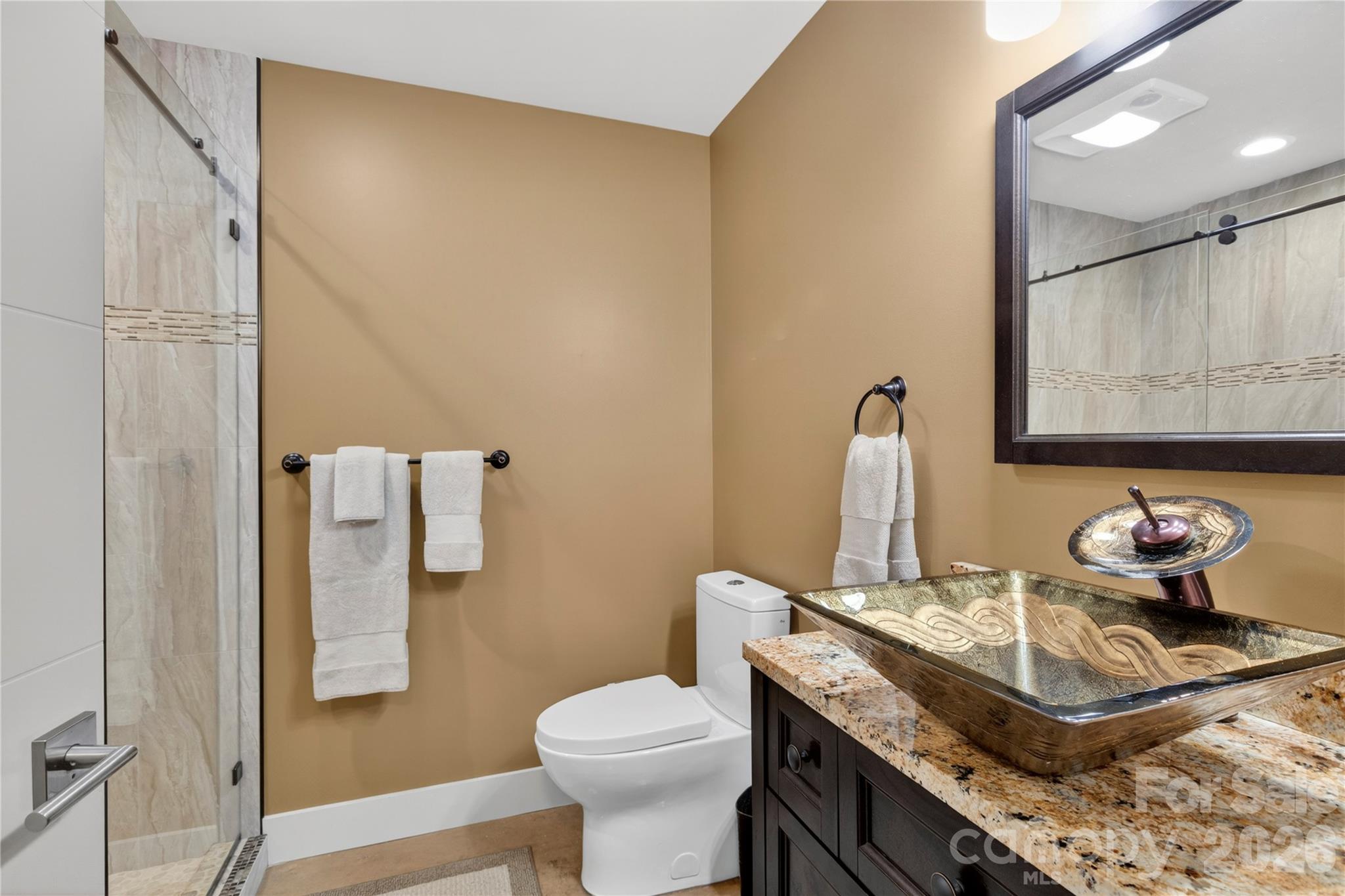 141 Round Top Circle Property Photo 23