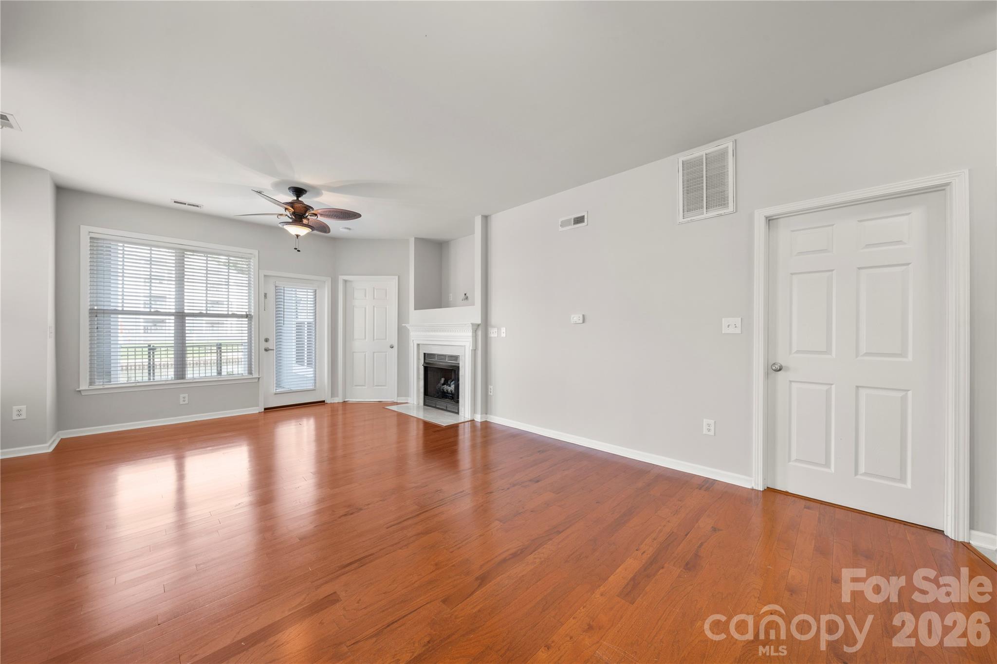 18730 Nautical Drive 101 Property Photo 10