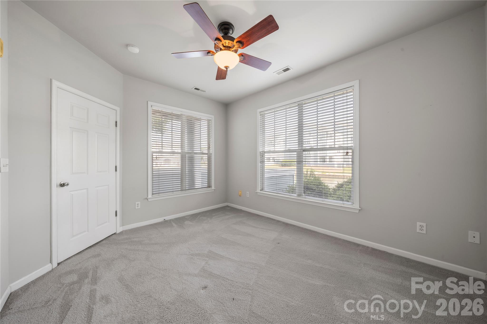 18730 Nautical Drive 101 Property Photo 15