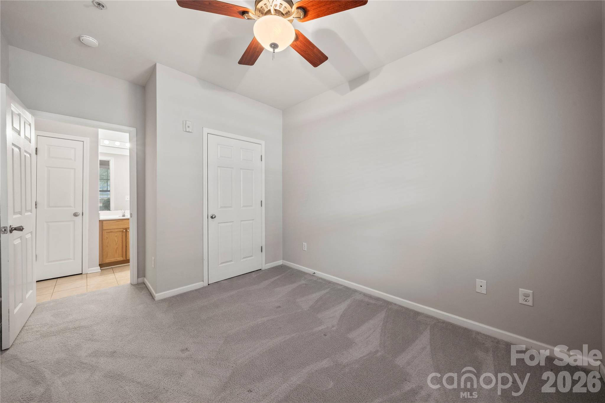 18730 Nautical Drive 101 Property Photo 21