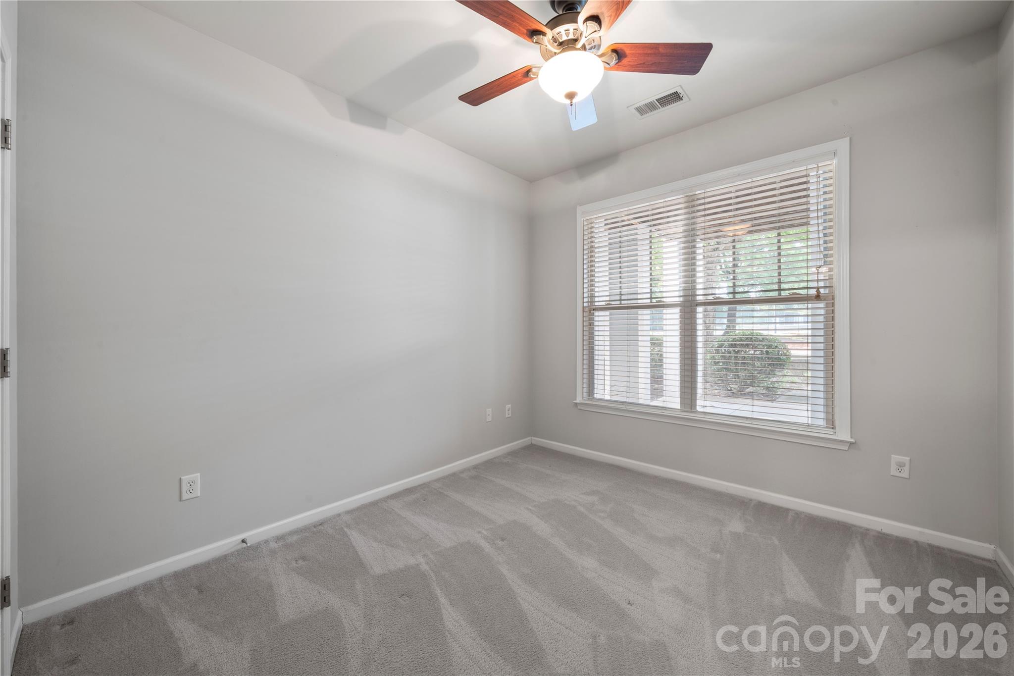 18730 Nautical Drive 101 Property Photo 22
