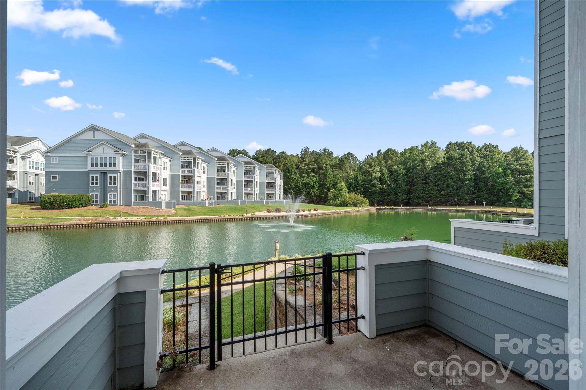 18730 Nautical Drive 101 Property Photo 24