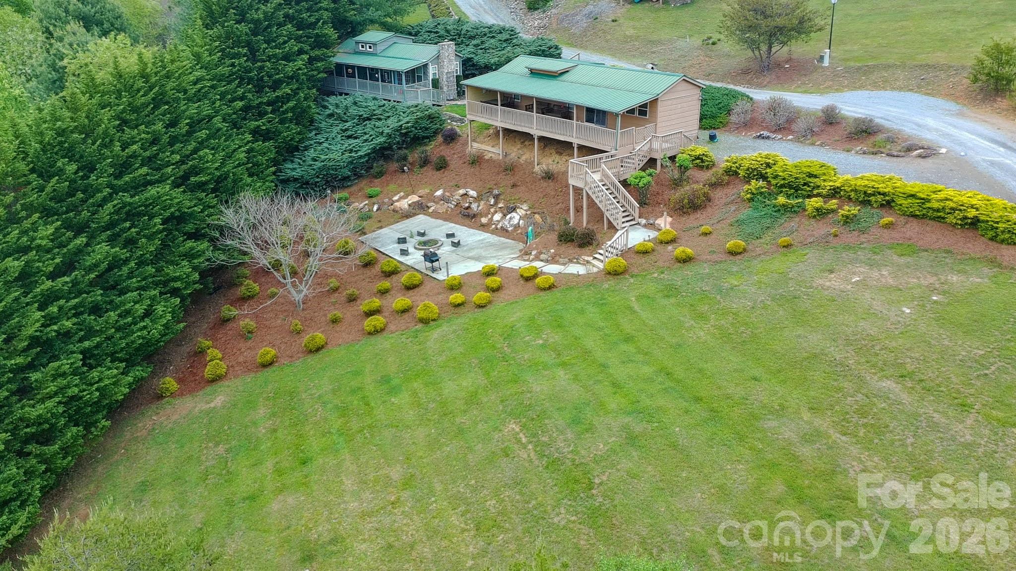 489 Buttons Lane 11 Property Photo 26