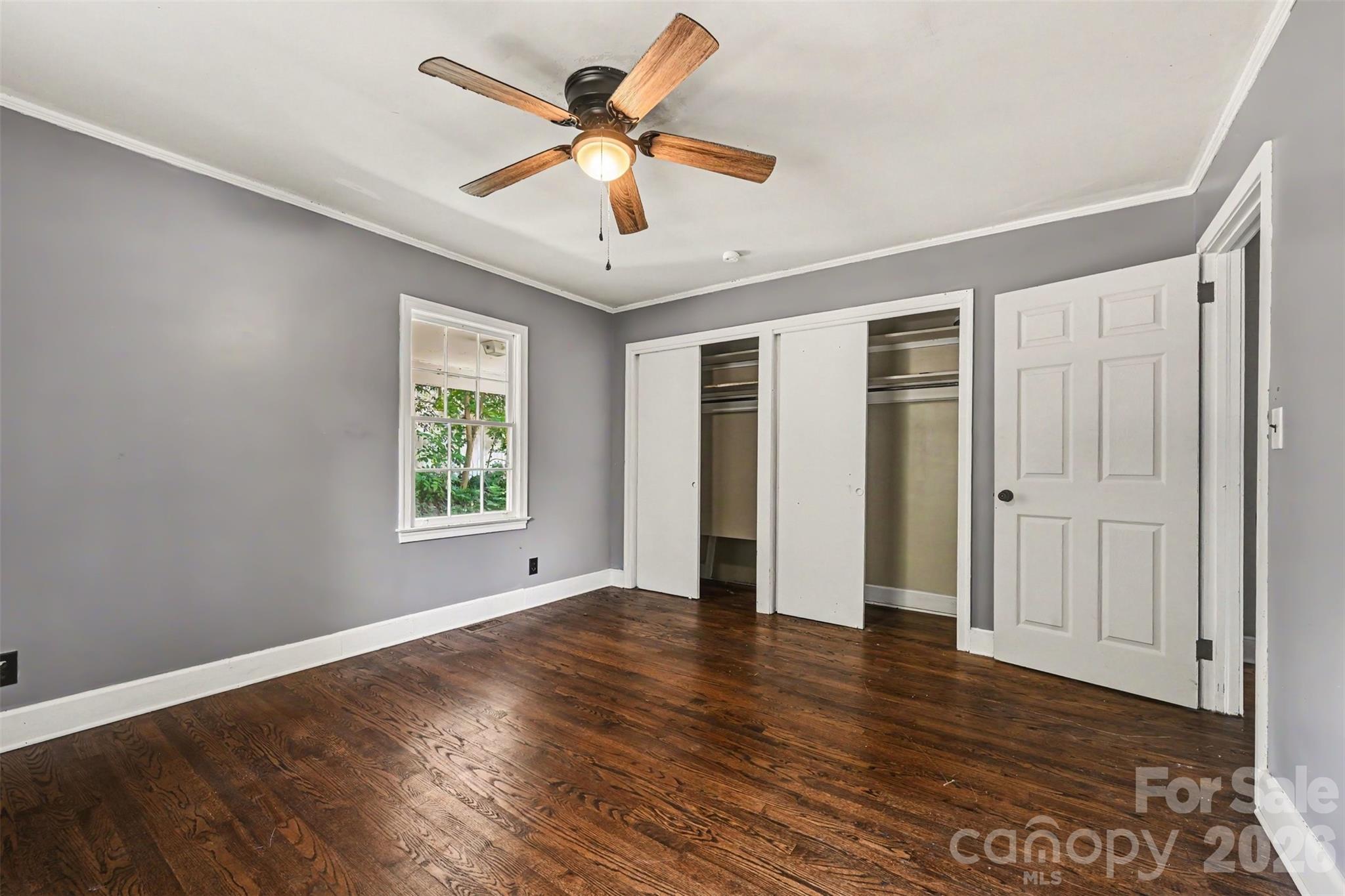 303 N White Street Property Photo 27