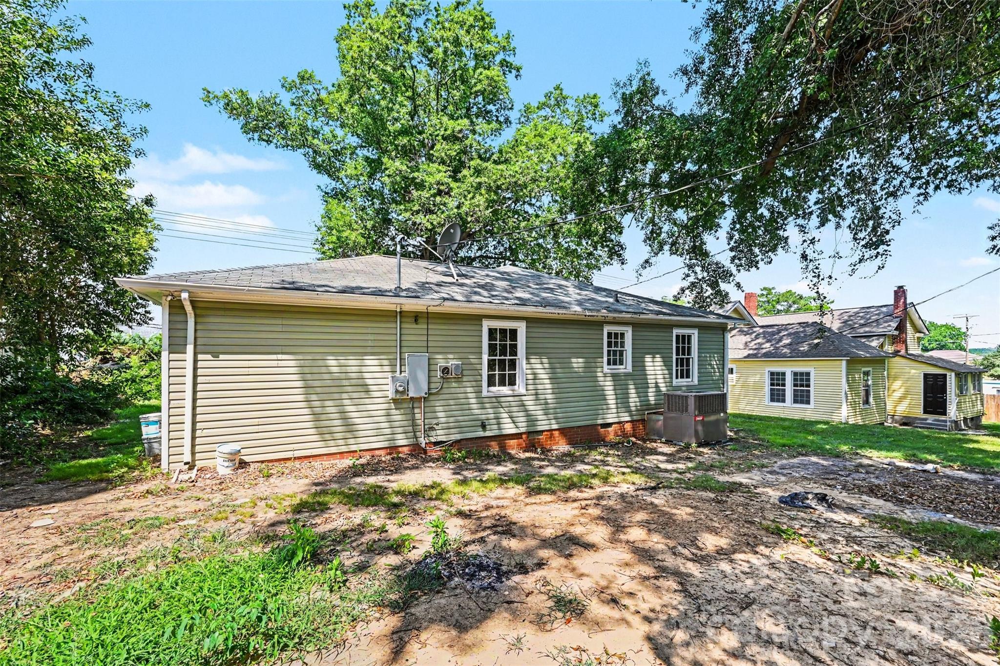 303 N White Street Property Photo 29