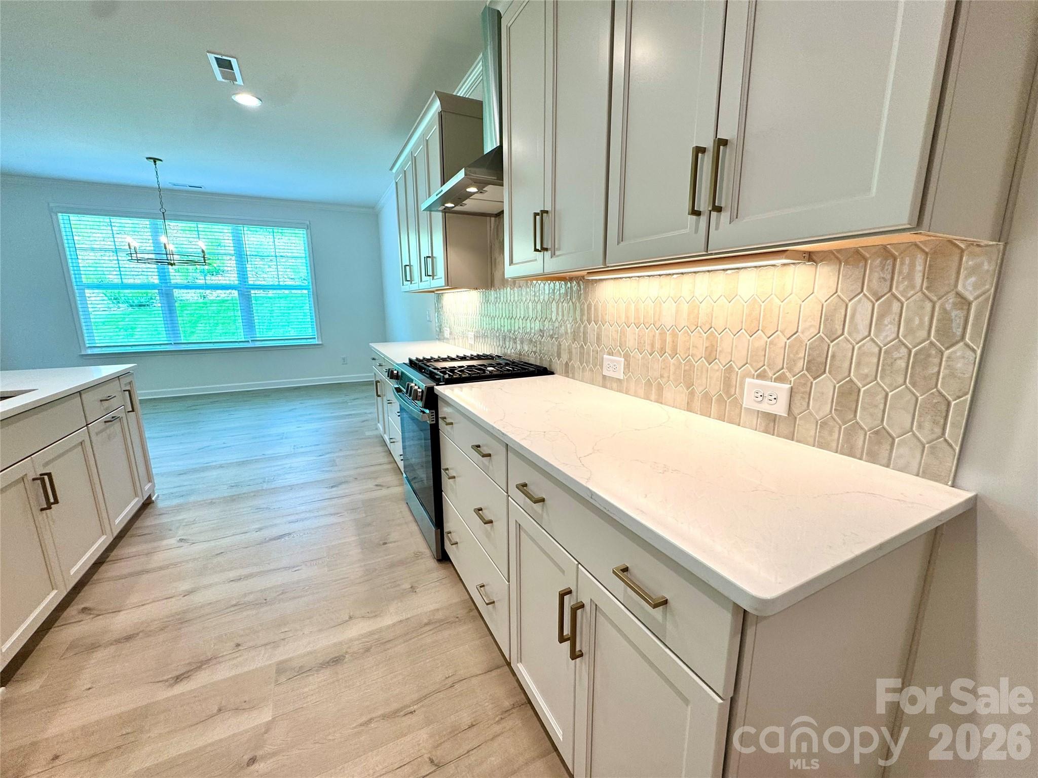 2579 Cornelius Place Property Photo 6
