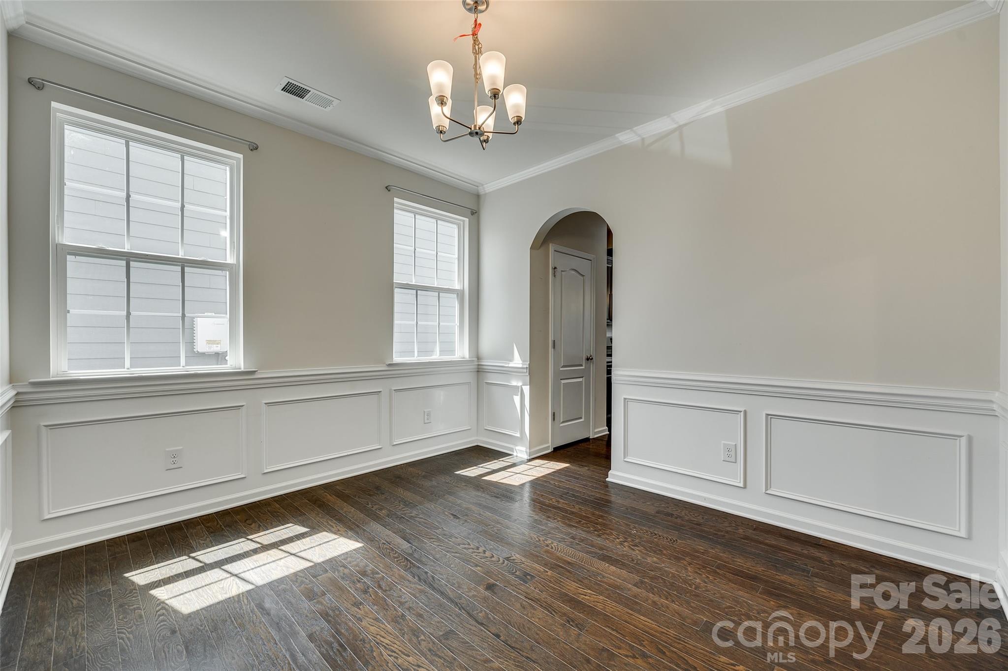 910 Ashton Oak Court Property Photo 9